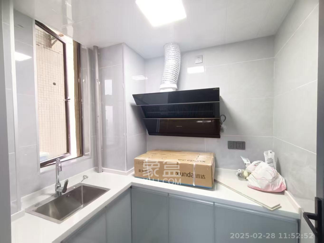 建鑫二期  1室1厅1卫   1300.00元/月室内图