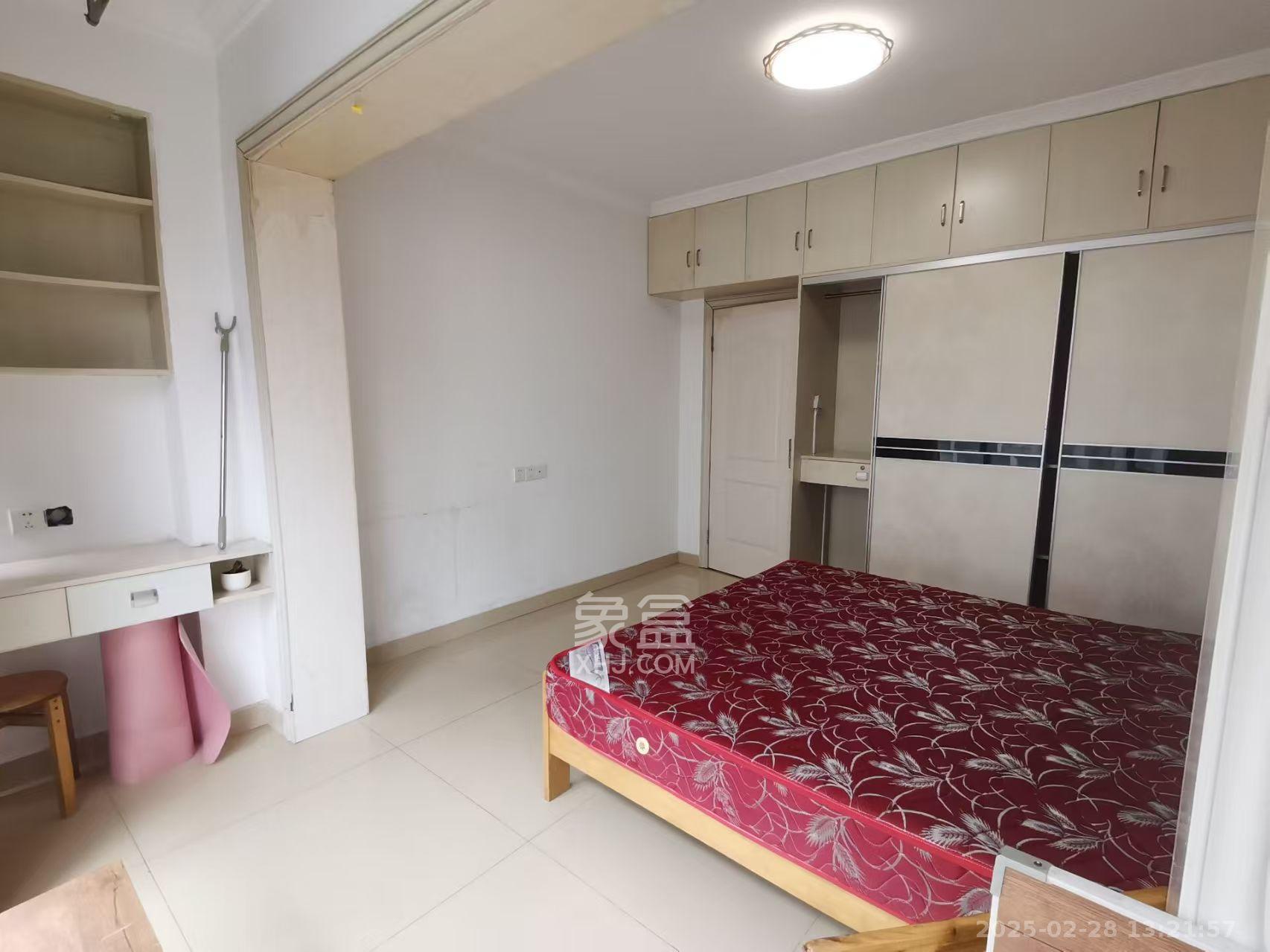 灰埠小区(灰埠社区)  2室1厅1卫    1000.0元/月 灰埠小区(灰埠社区)  2室1厅1卫    1000.0元/月室内图