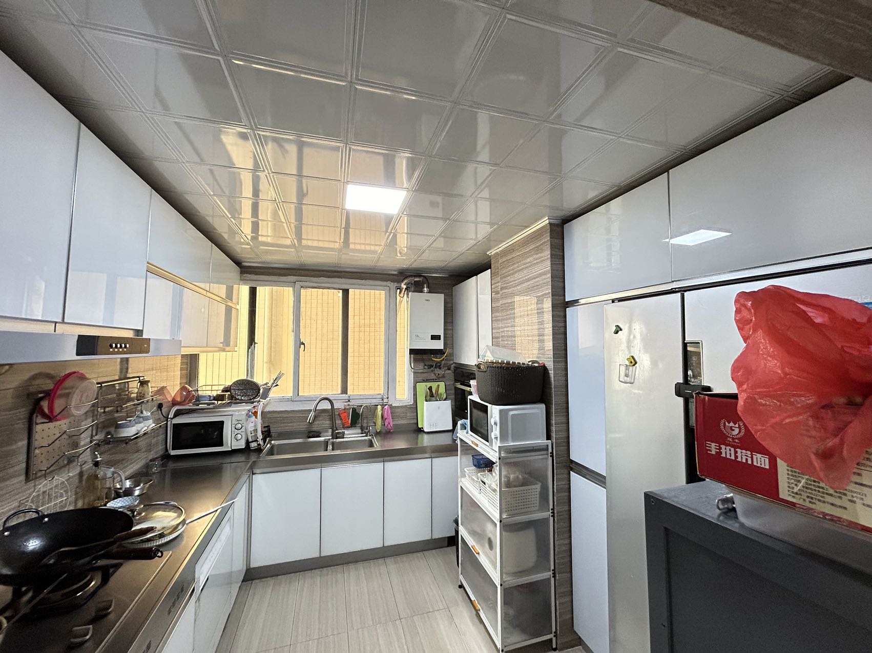 滨海豪庭 3室2厅1卫 255.0万 滨海豪庭 3室2厅1卫 255.0万室内图