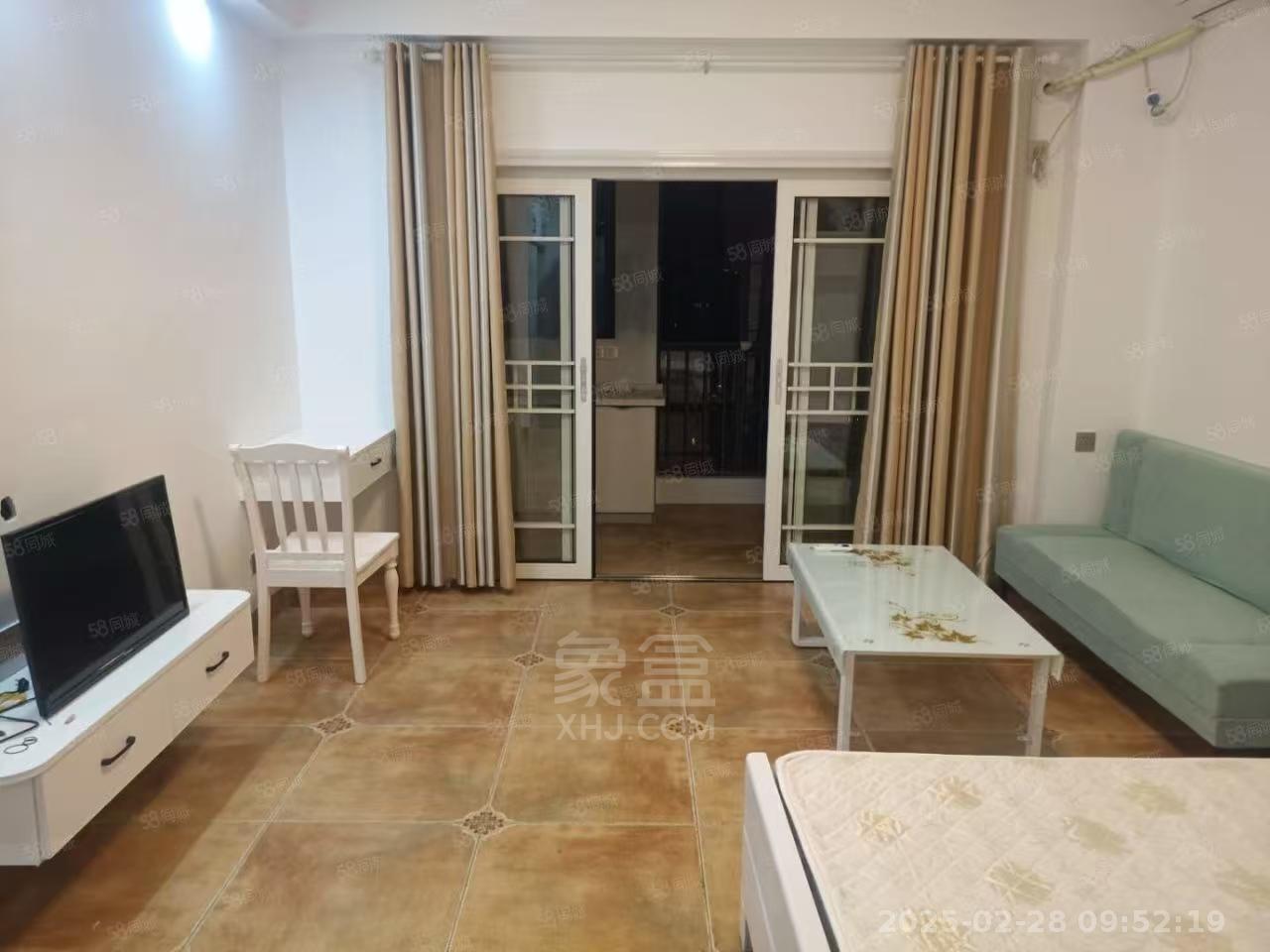 东方时代广场 1室1厅1卫 1100.0元/月 东方时代广场 1室1厅1卫 1100.0元/月室内图