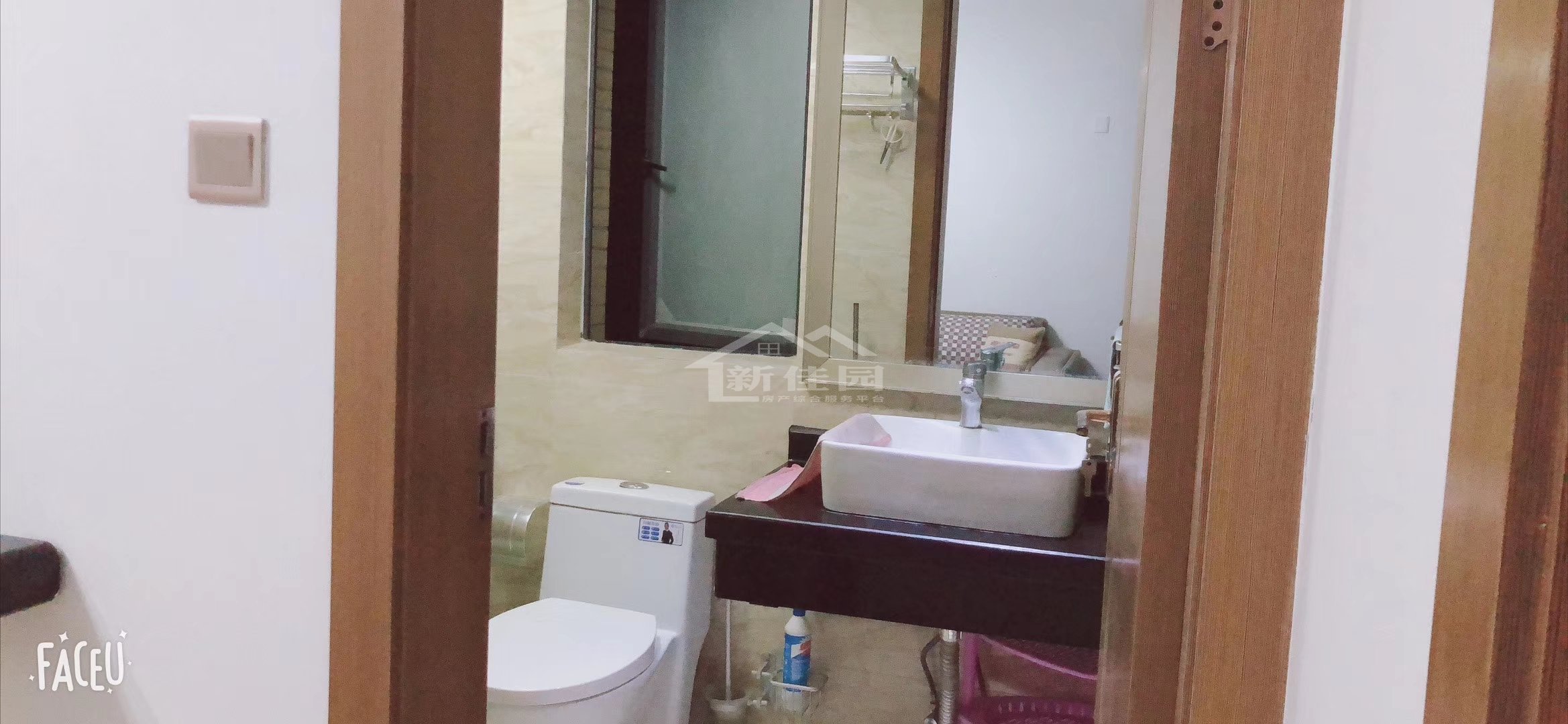 山水印象 1室1厅1卫 1300.00元/月 山水印象 1室1厅1卫 1300.00元/月室内图