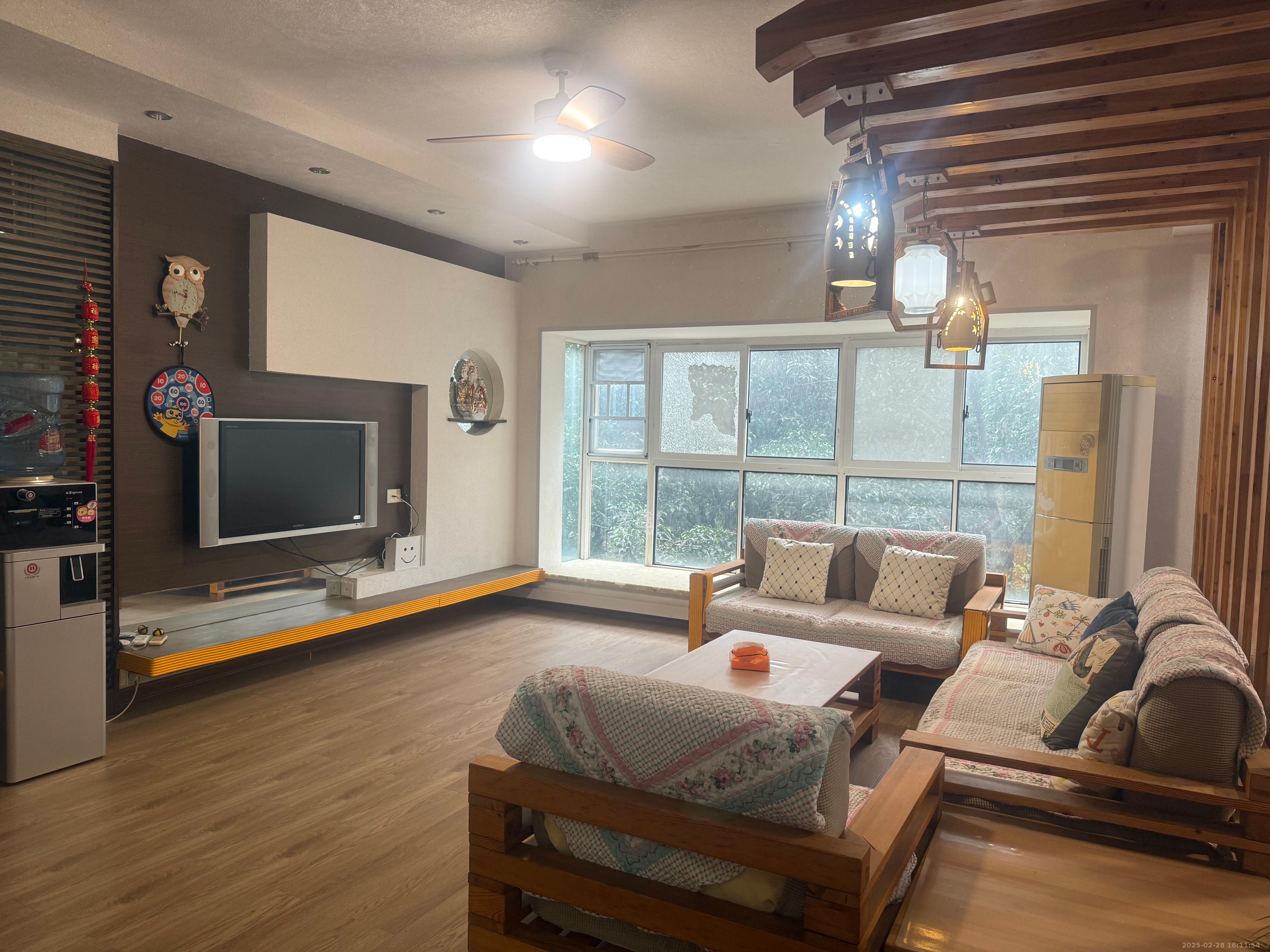 中建桂苑  3室2厅2卫   2500.00元/月