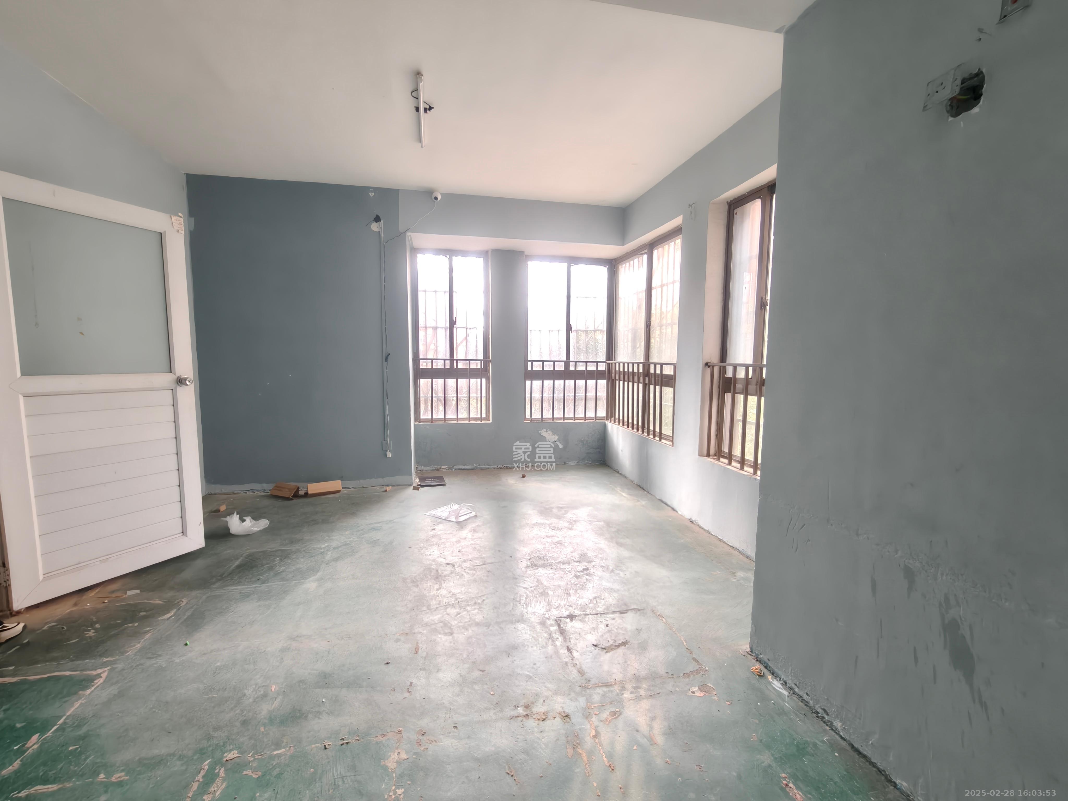 方略潇邦 4室2厅2卫 1500.0元/月 方略潇邦 4室2厅2卫 1500.0元/月室内图