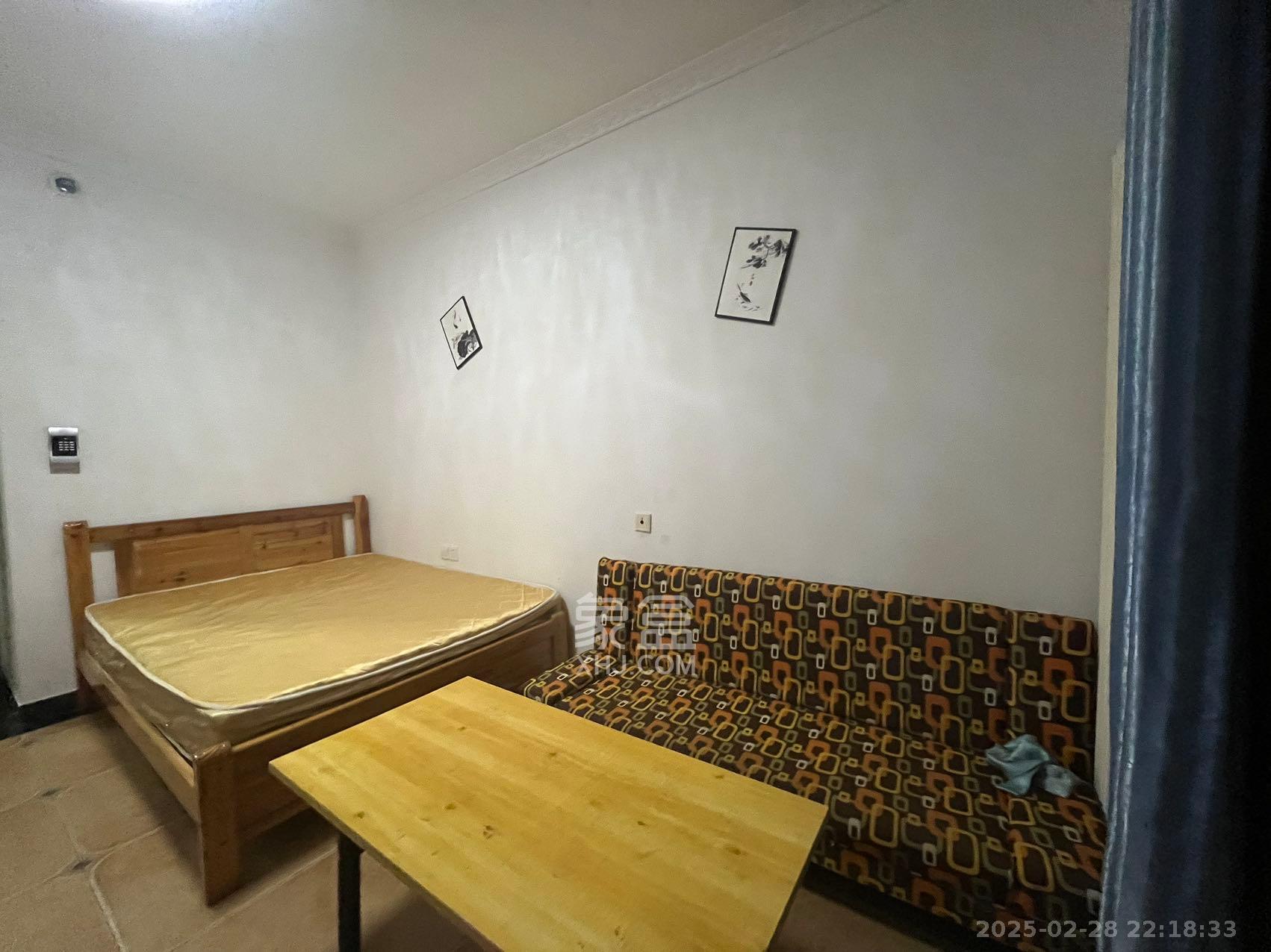 怡海星城 1室1厅1卫 900.0元/月 怡海星城 1室1厅1卫 900.0元/月室内图