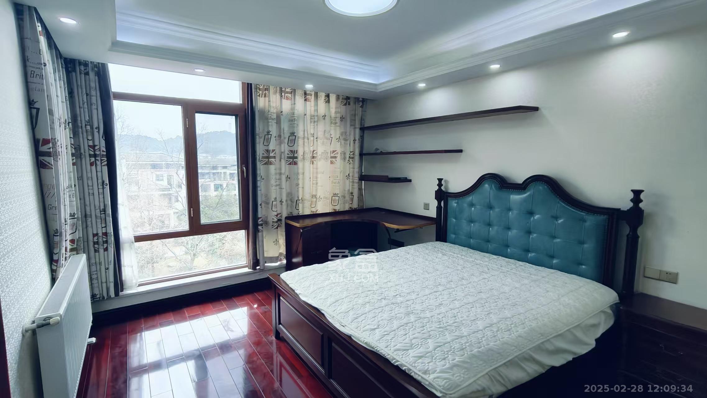 天麓尚层 5室2厅4卫 10000.0元/月 天麓尚层 5室2厅4卫 10000.0元/月室内图