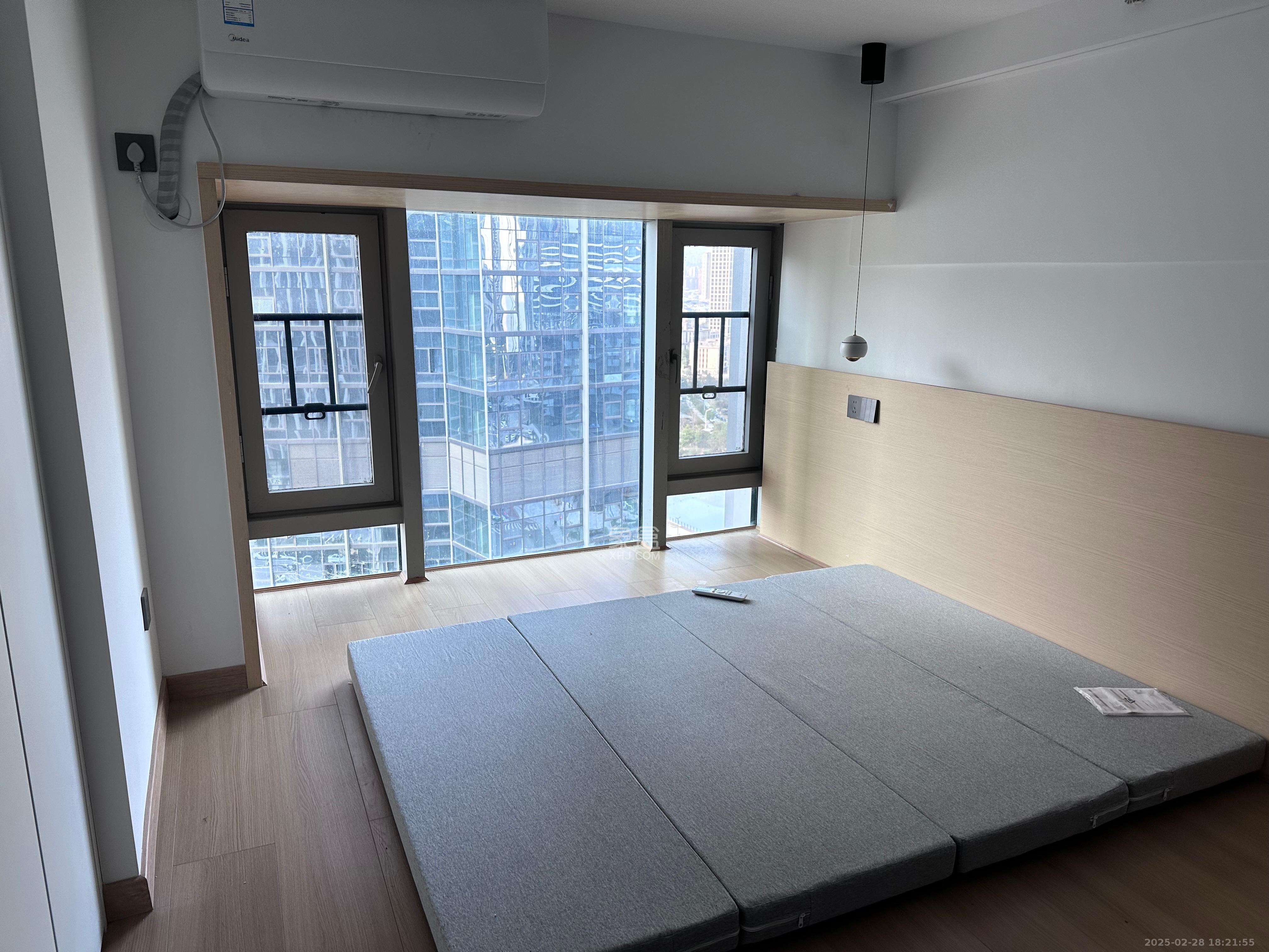 福晟翡翠湾 2室1厅1卫 1700.0元/月 福晟翡翠湾 2室1厅1卫 1700.0元/月室内图