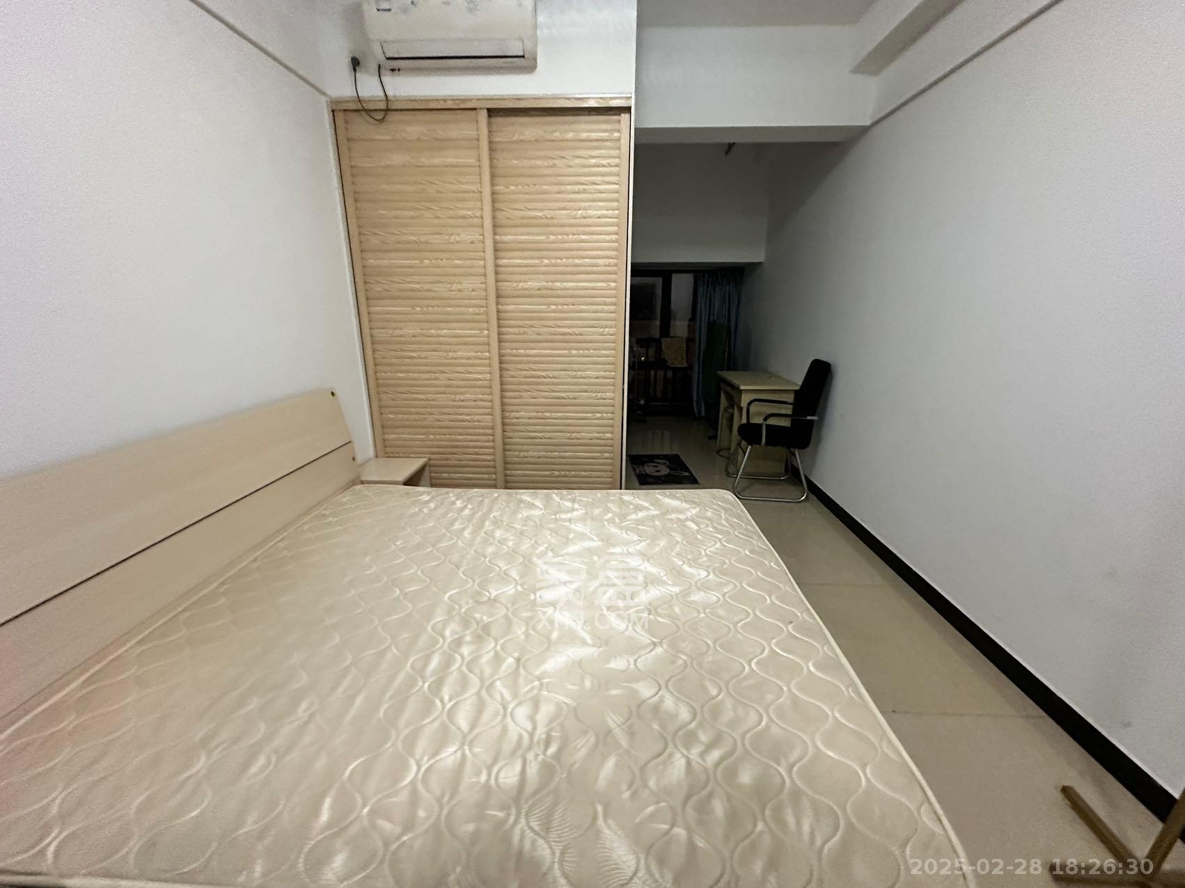 中建芙蓉嘉苑  1室1厅1卫   1200.00元/月室内图