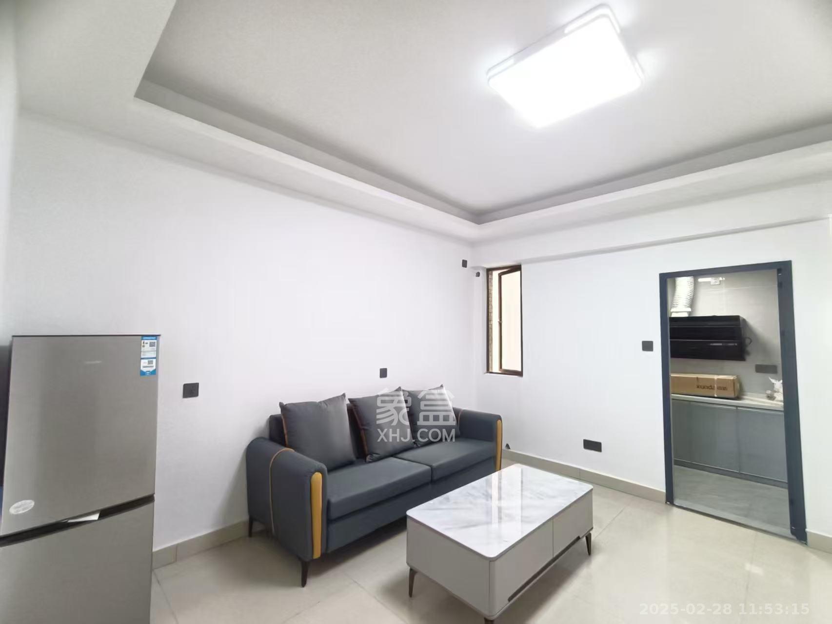 建鑫二期 1室1厅1卫 1300.0元/月 建鑫二期 1室1厅1卫 1300.0元/月室内图