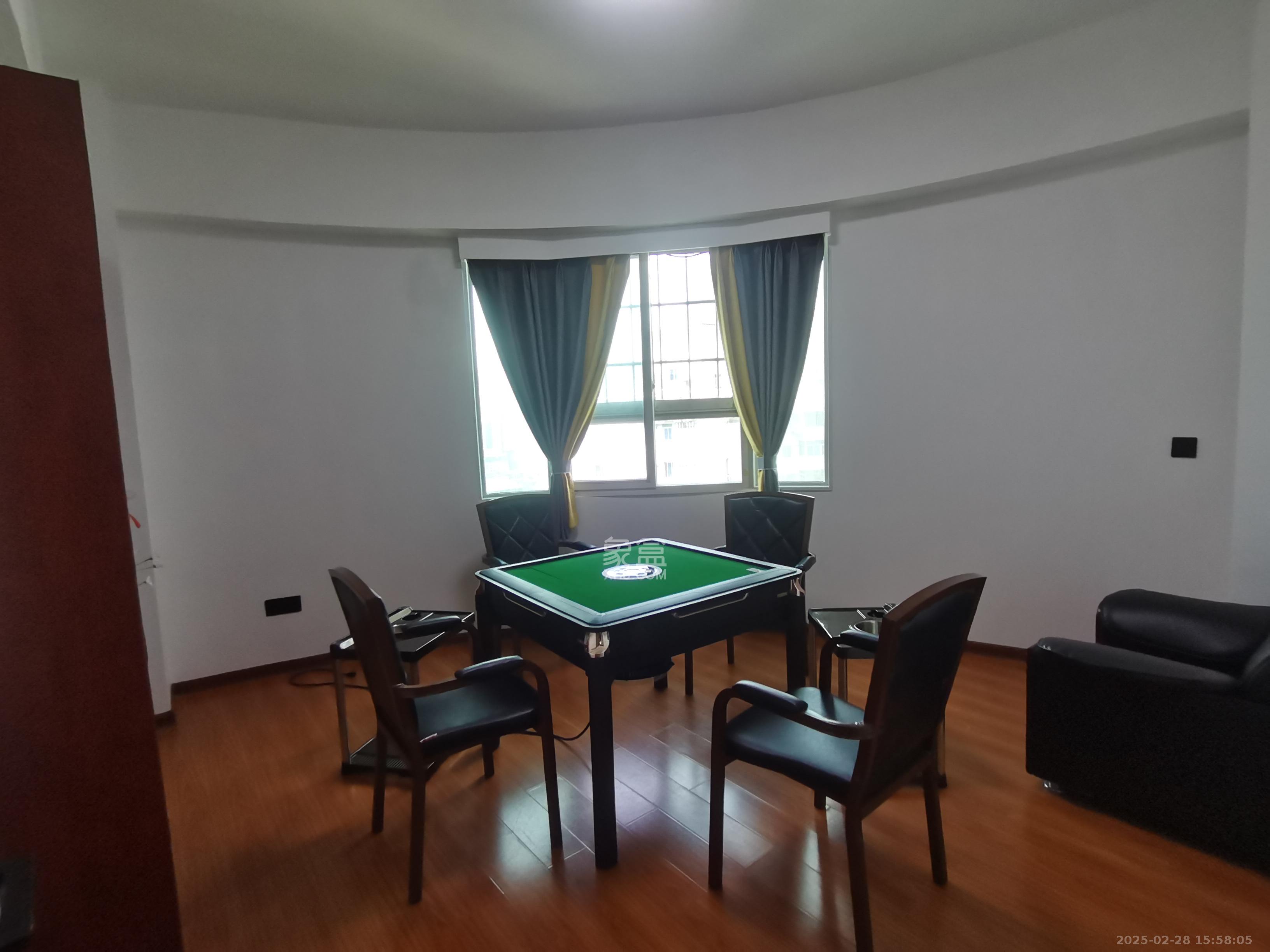 迎宾大厦 5室2厅2卫 6200.0元/月 迎宾大厦 5室2厅2卫 6200.0元/月室内图