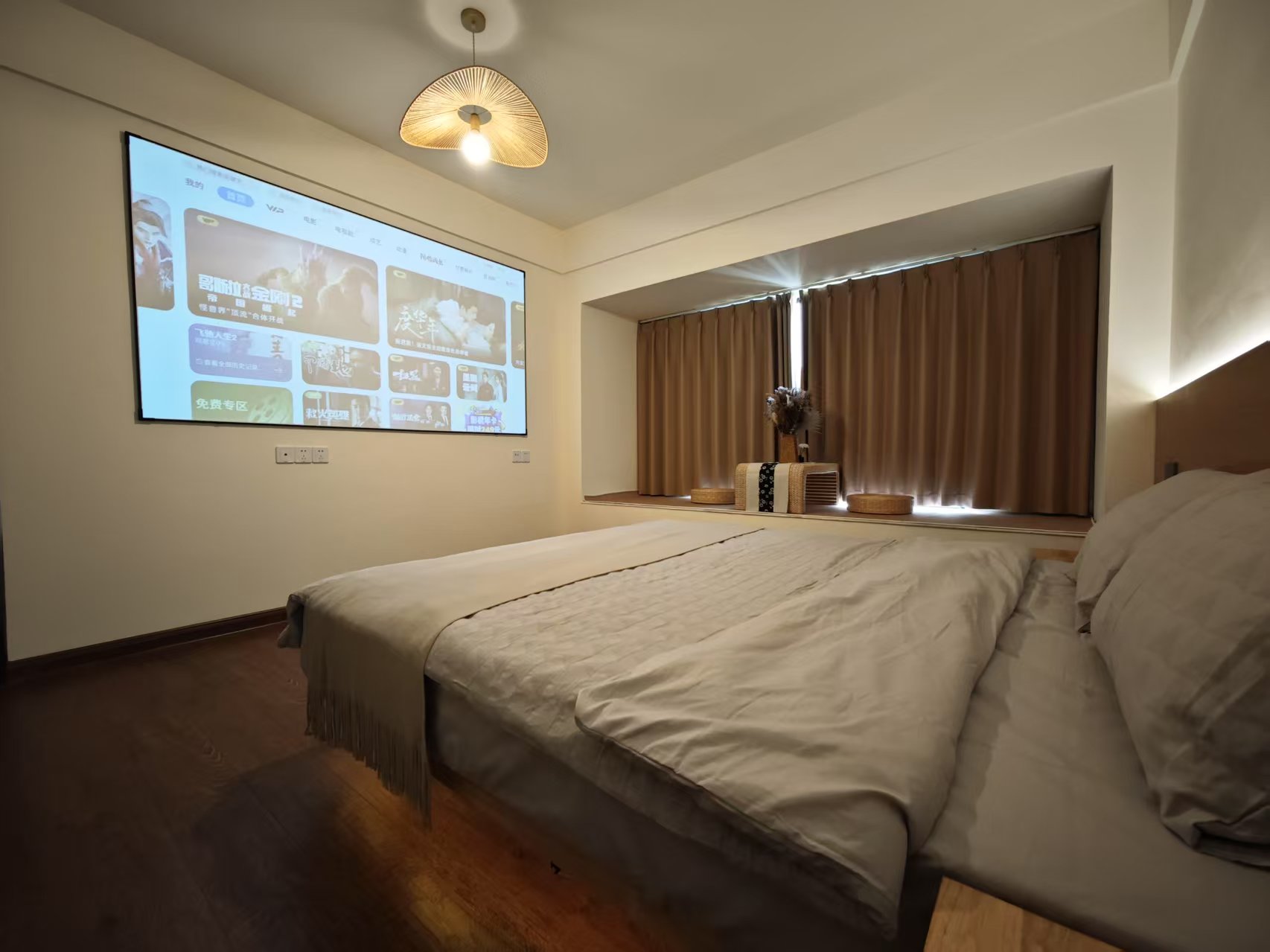 碧桂园翘楚棠  4室2厅2卫    3000.0元/月室内图