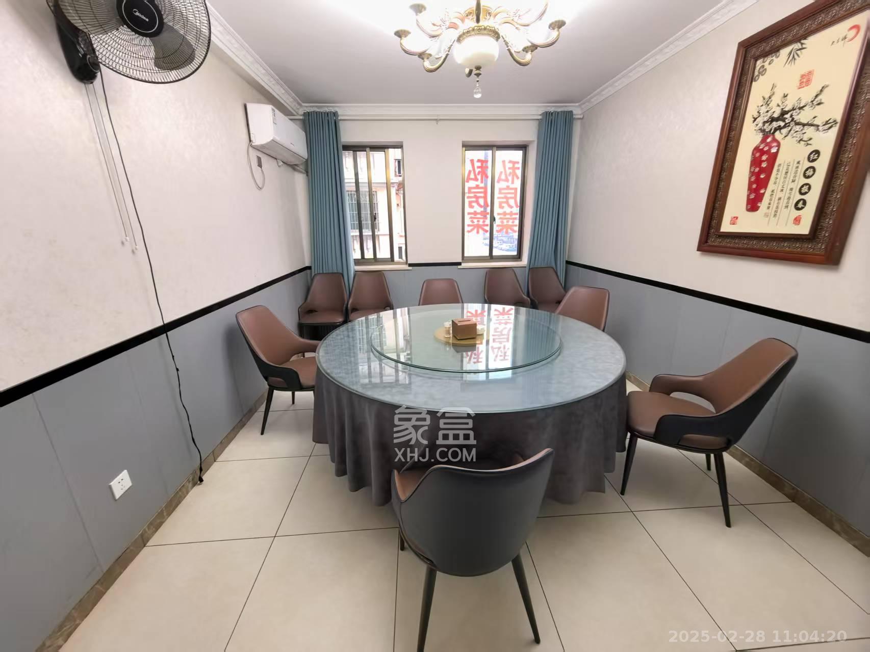 马王堆陶瓷建材新城 3室2厅1卫 4000.0元/月 马王堆陶瓷建材新城 3室2厅1卫 4000.0元/月室内图