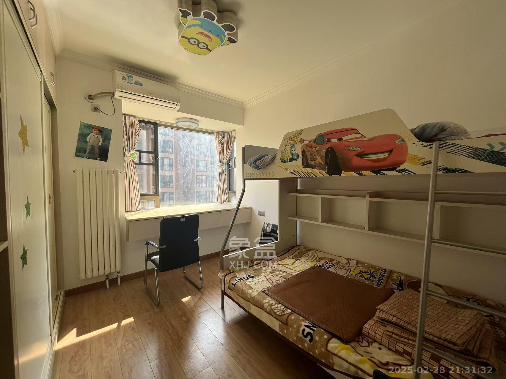 怡海星城 3室2厅1卫 2400.0元/月 怡海星城 3室2厅1卫 2400.0元/月室内图