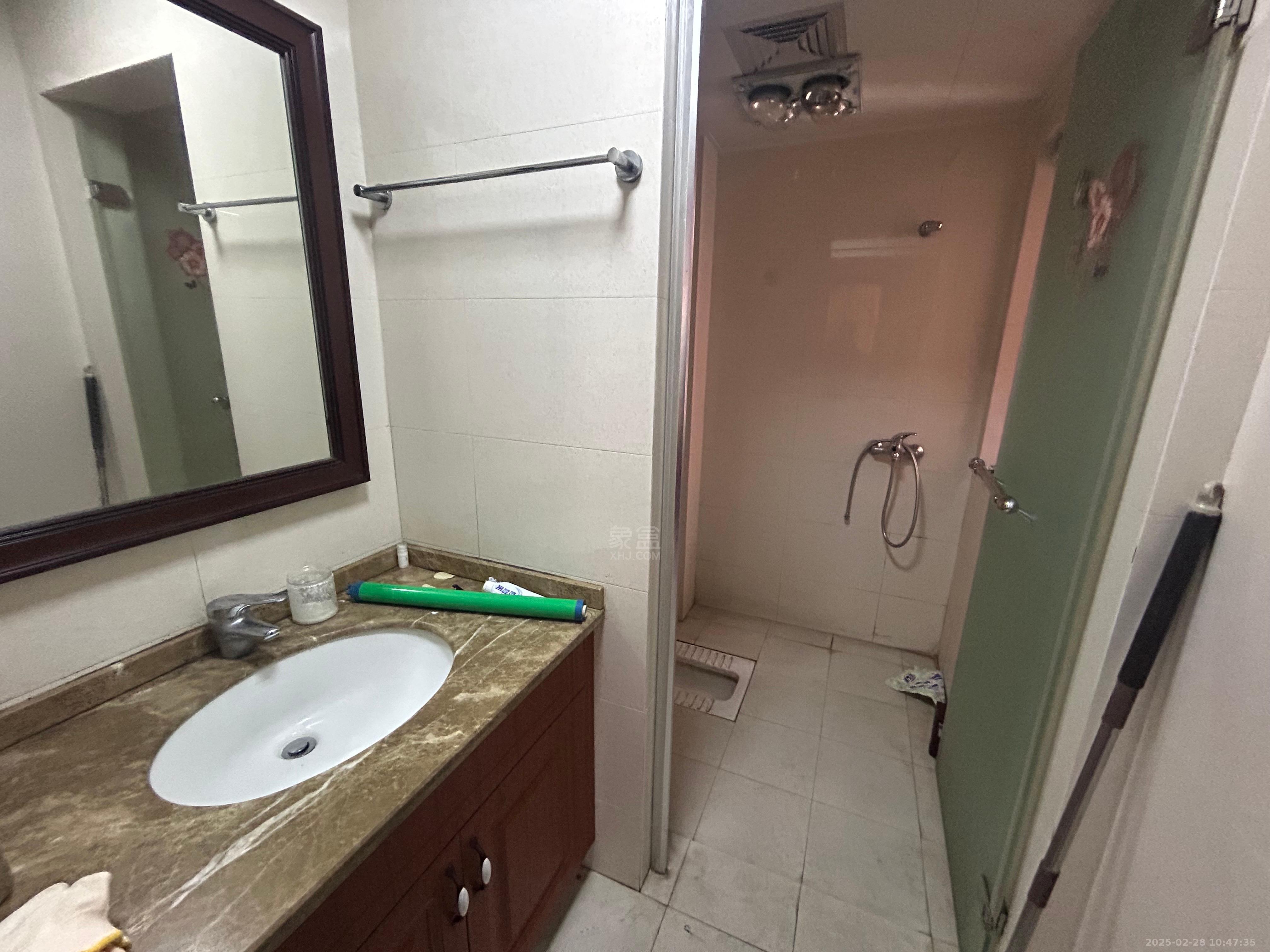 康桥美郡 1室2厅1卫 1800.0元/月 康桥美郡 1室2厅1卫 1800.0元/月室内图