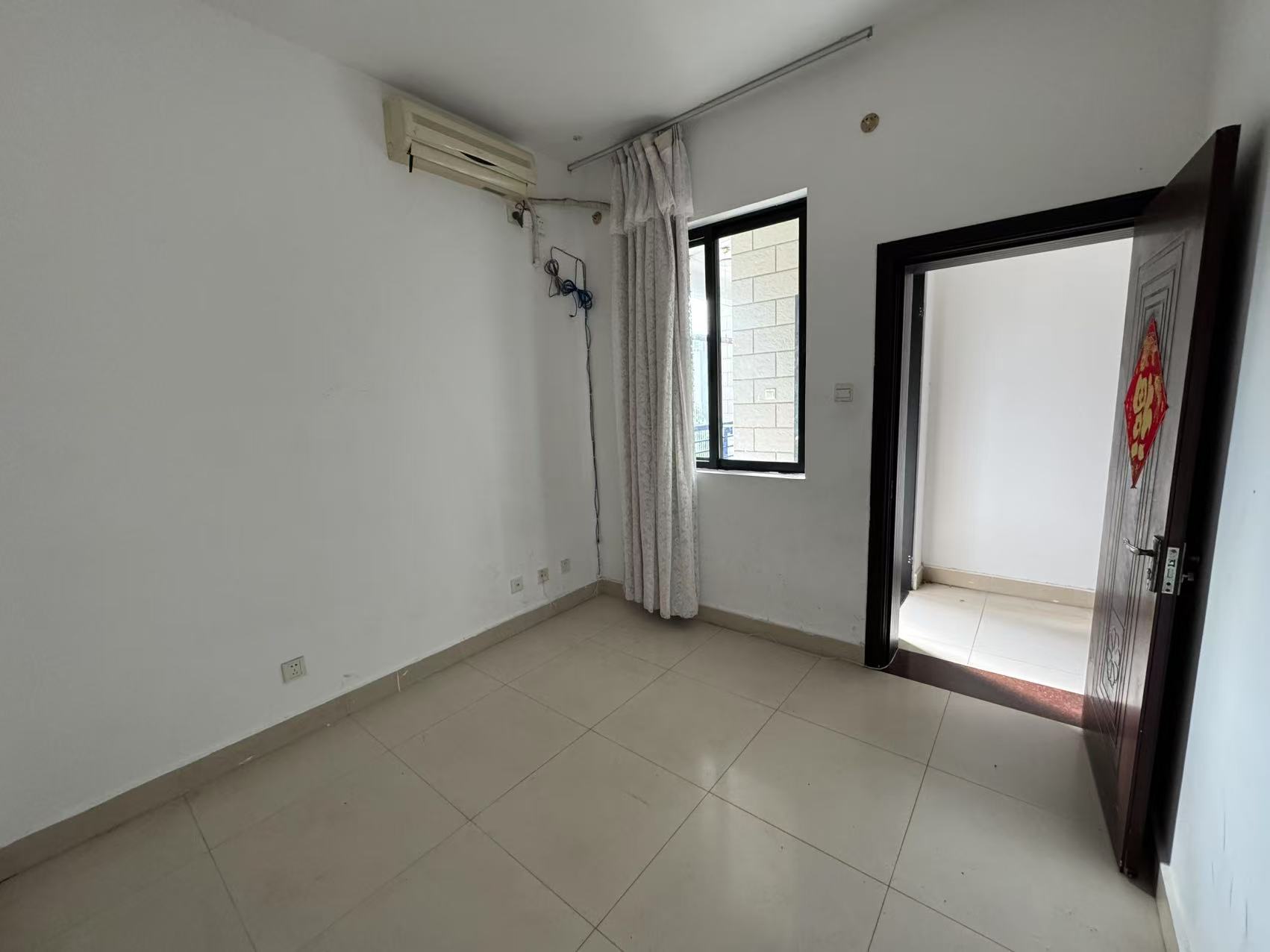 紫荆花园二区 3室2厅2卫 4500.0元/月 紫荆花园二区 3室2厅2卫 4500.0元/月室内图