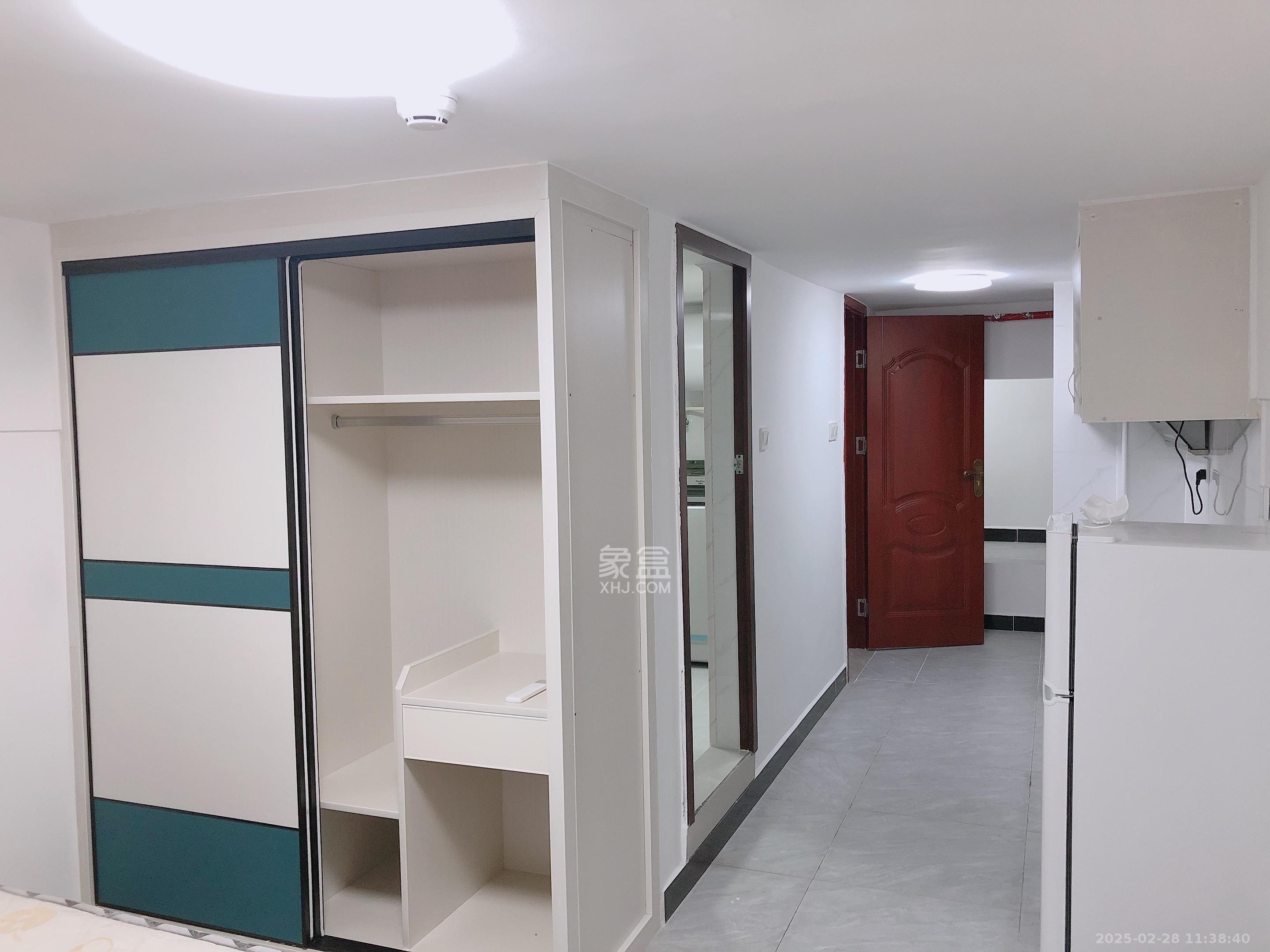 龙湖湘江星座(祺鑫星座公寓) 1室1厅2卫 1200.0元/月 龙湖湘江星座(祺鑫星座公寓) 1室1厅2卫 1200.0元/月室内图