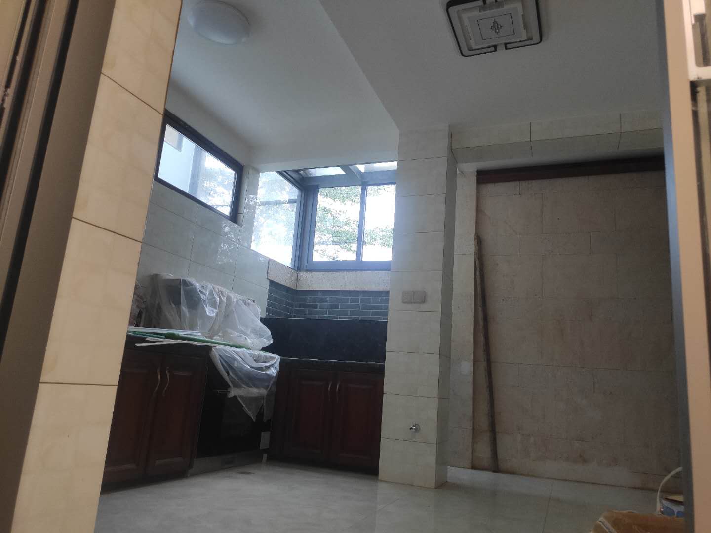 开维生态城 6室2厅4卫 1500.0万 开维生态城 6室2厅4卫 1500.0万室内图