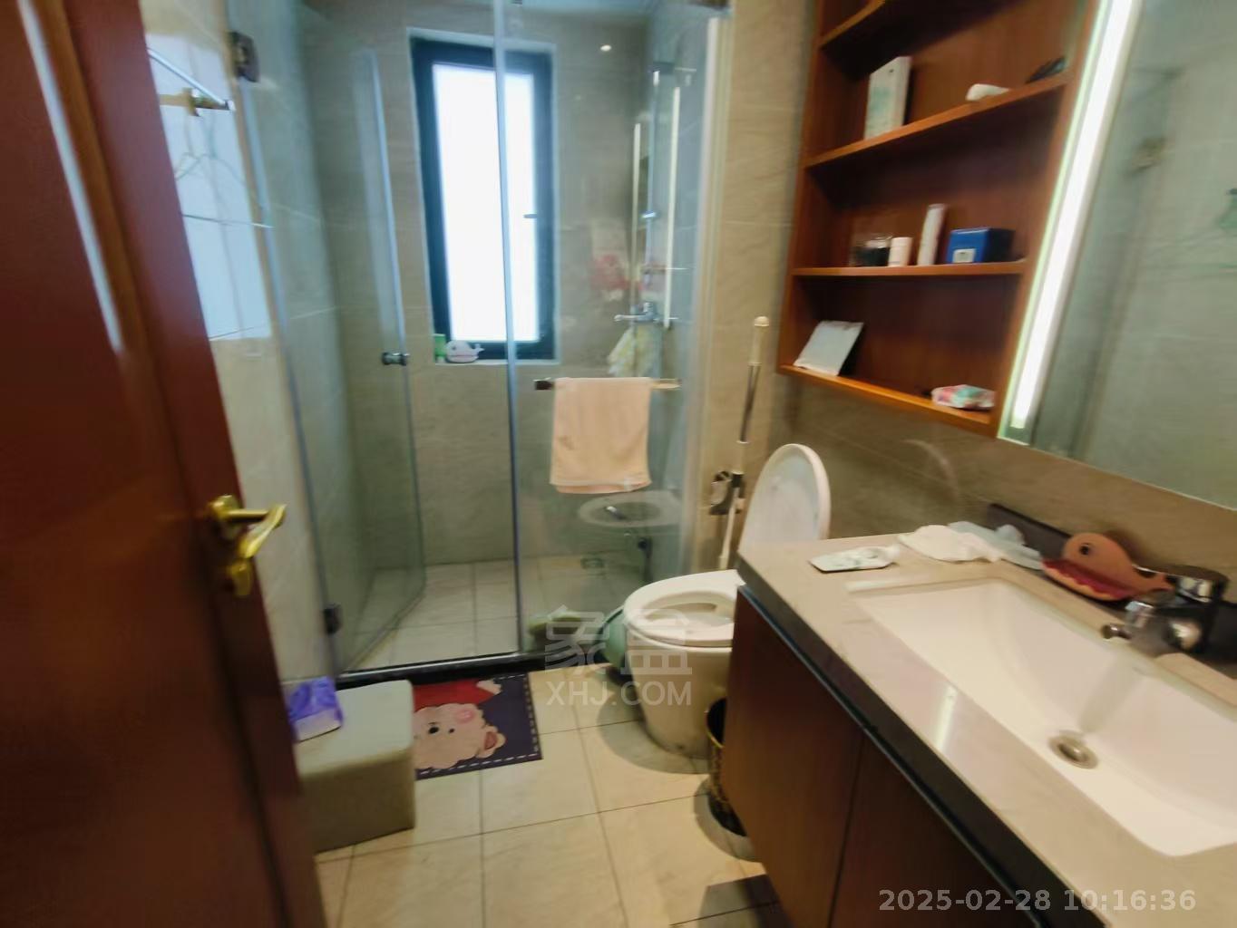 恒大御苑(恒大誉苑) 3室2厅2卫 2000.0元/月 恒大御苑(恒大誉苑) 3室2厅2卫 2000.0元/月室内图