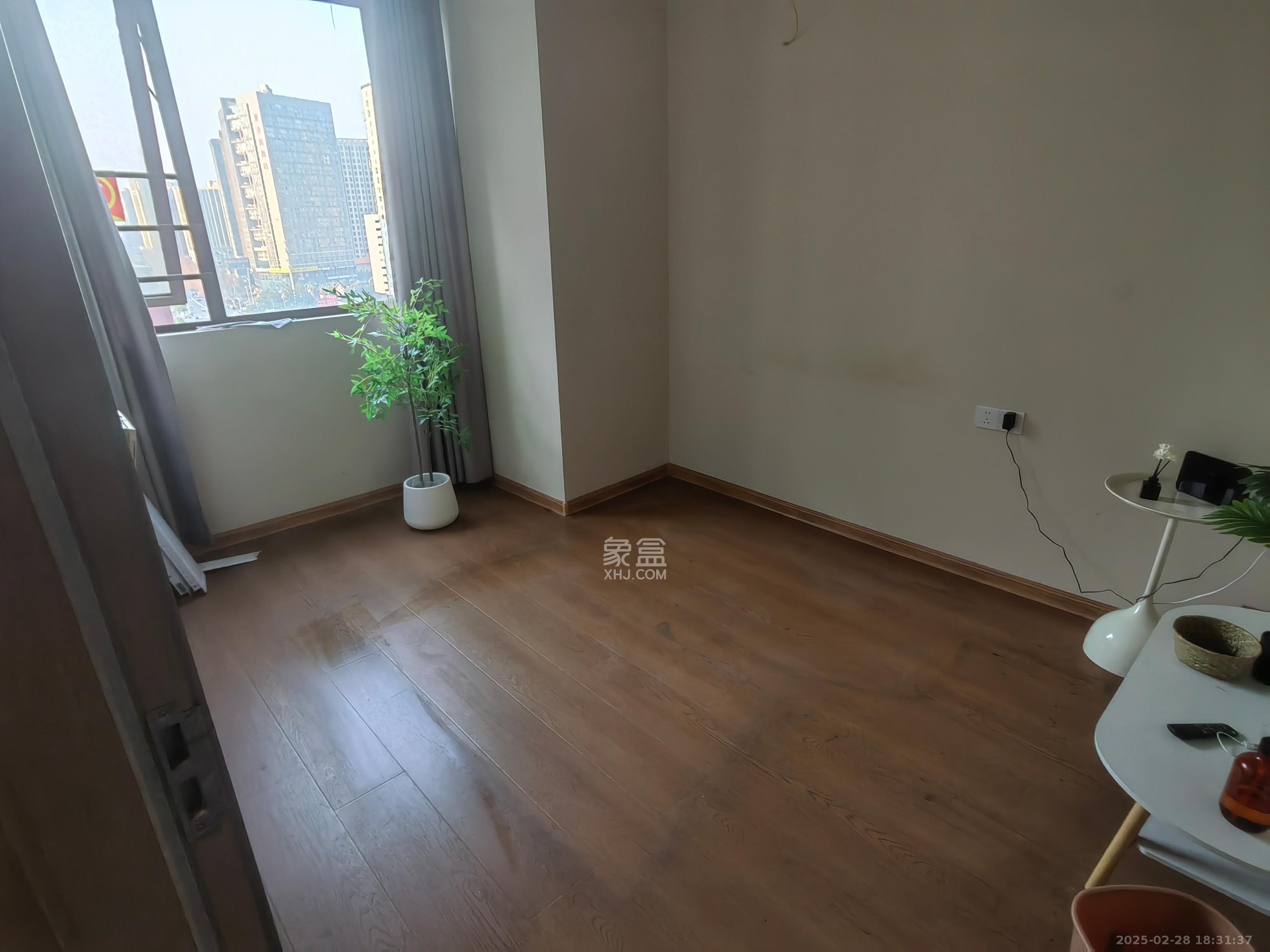 乐尚城 1室0厅0卫 6500.0元/月 乐尚城 1室0厅0卫 6500.0元/月室内图