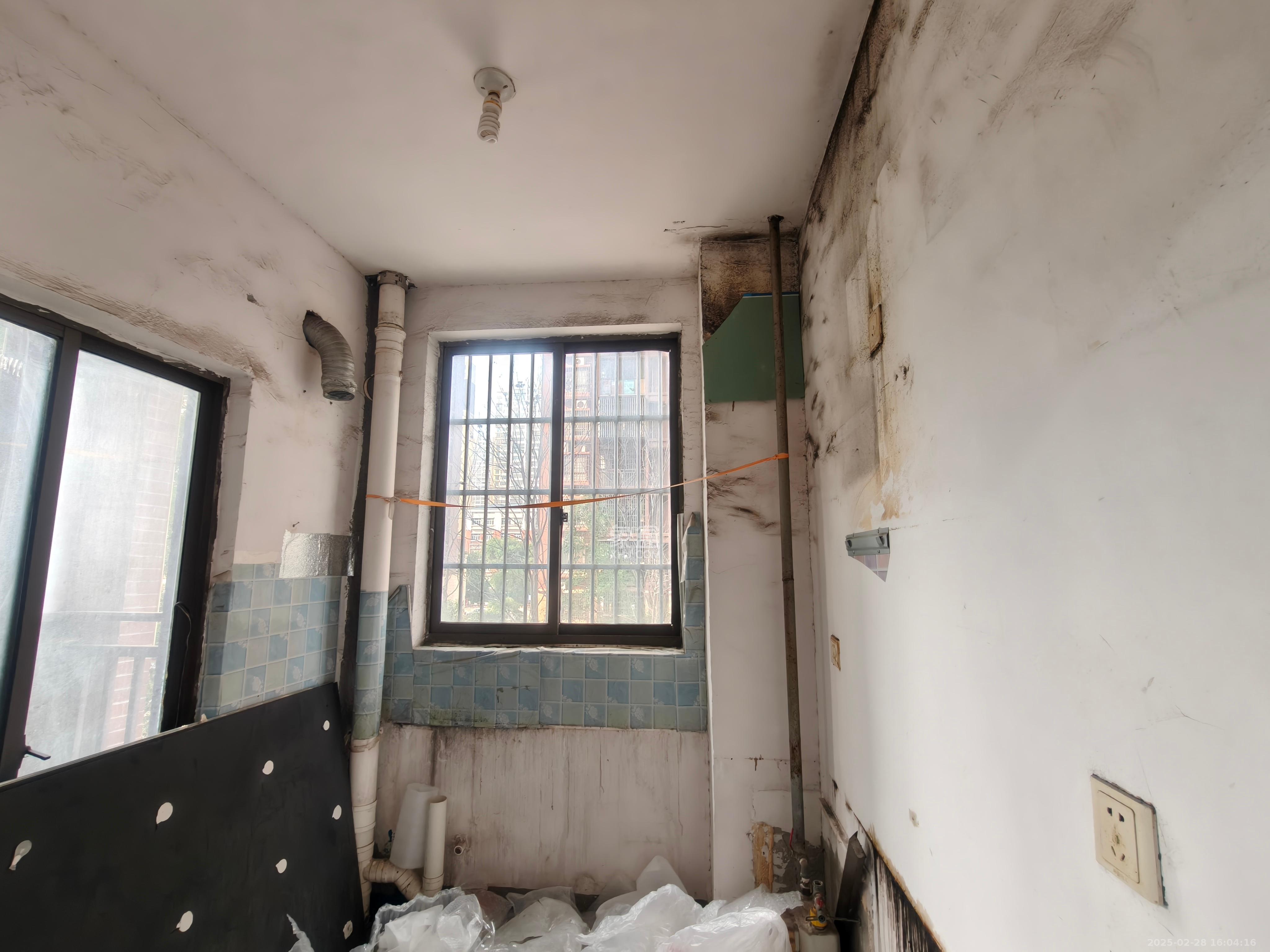 方略潇邦 4室2厅2卫 1500.0元/月 方略潇邦 4室2厅2卫 1500.0元/月室内图