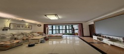 现代花园一期  4室2厅2卫   185.00万