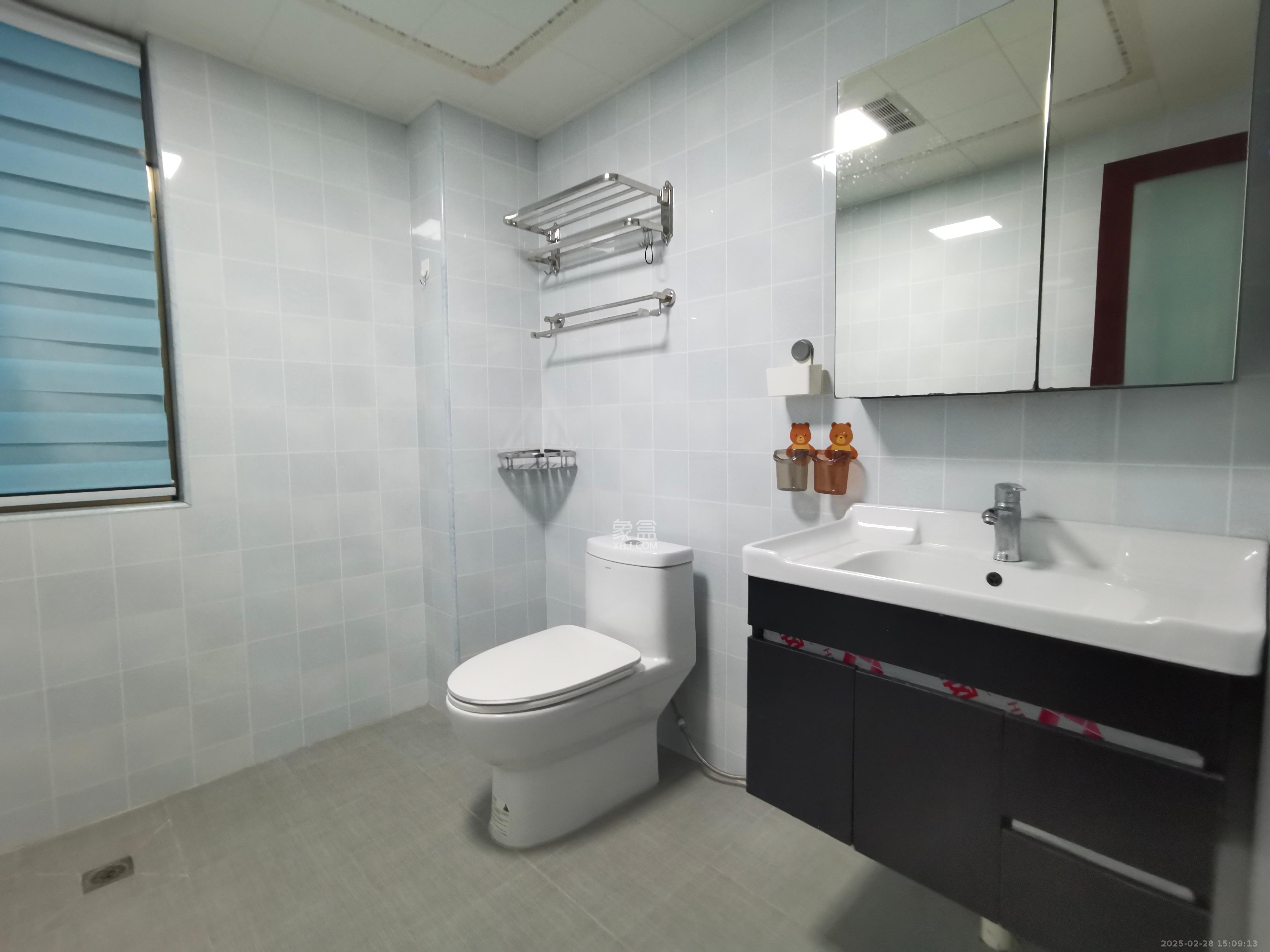 江山帝景雅典  3室2厅2卫    3250.0元/月 江山帝景雅典  3室2厅2卫    3250.0元/月室内图