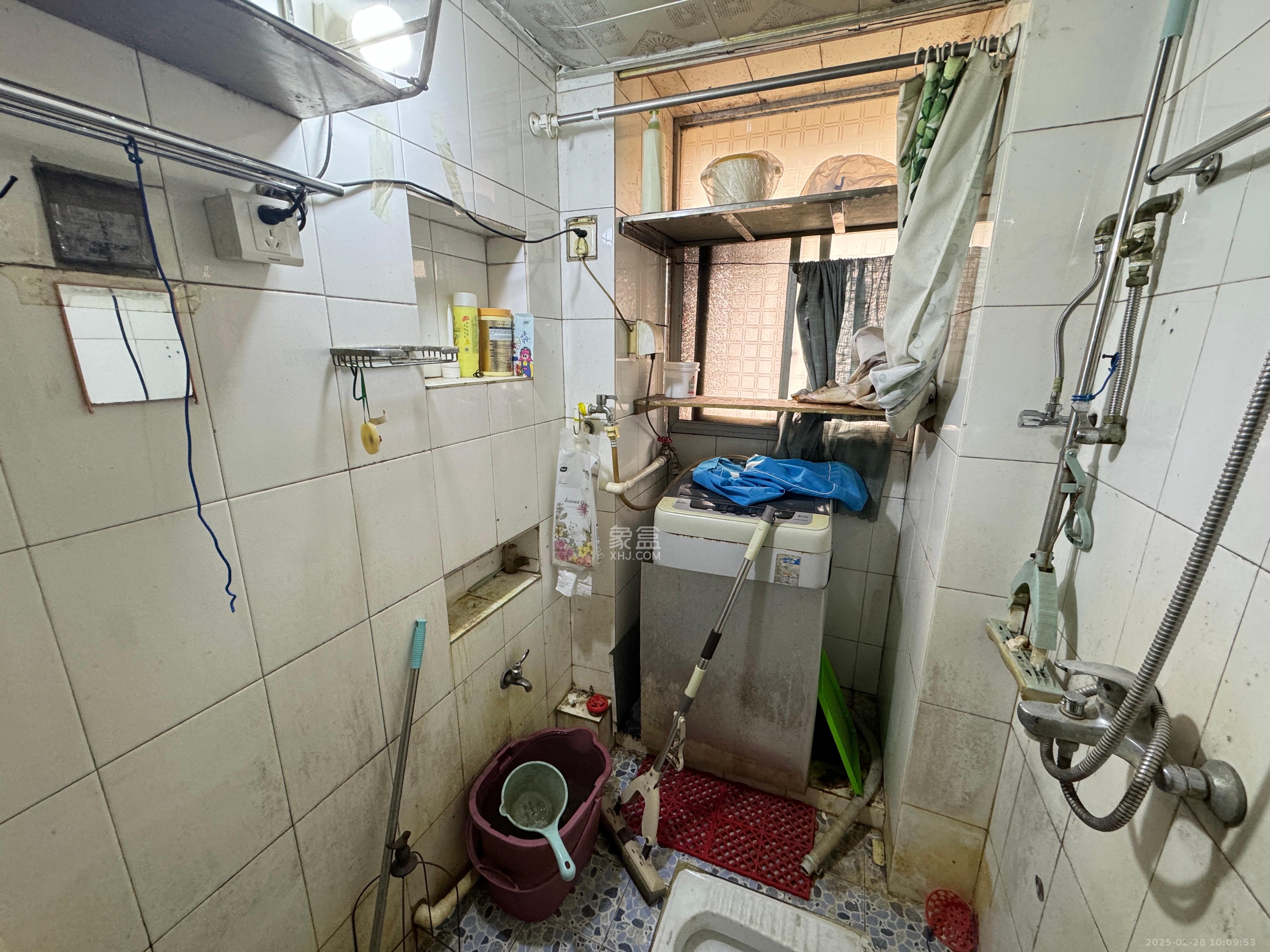 红石咀社区（湖南省第六工程公司宿舍）  1室0厅0卫   1200.00元/月室内图
