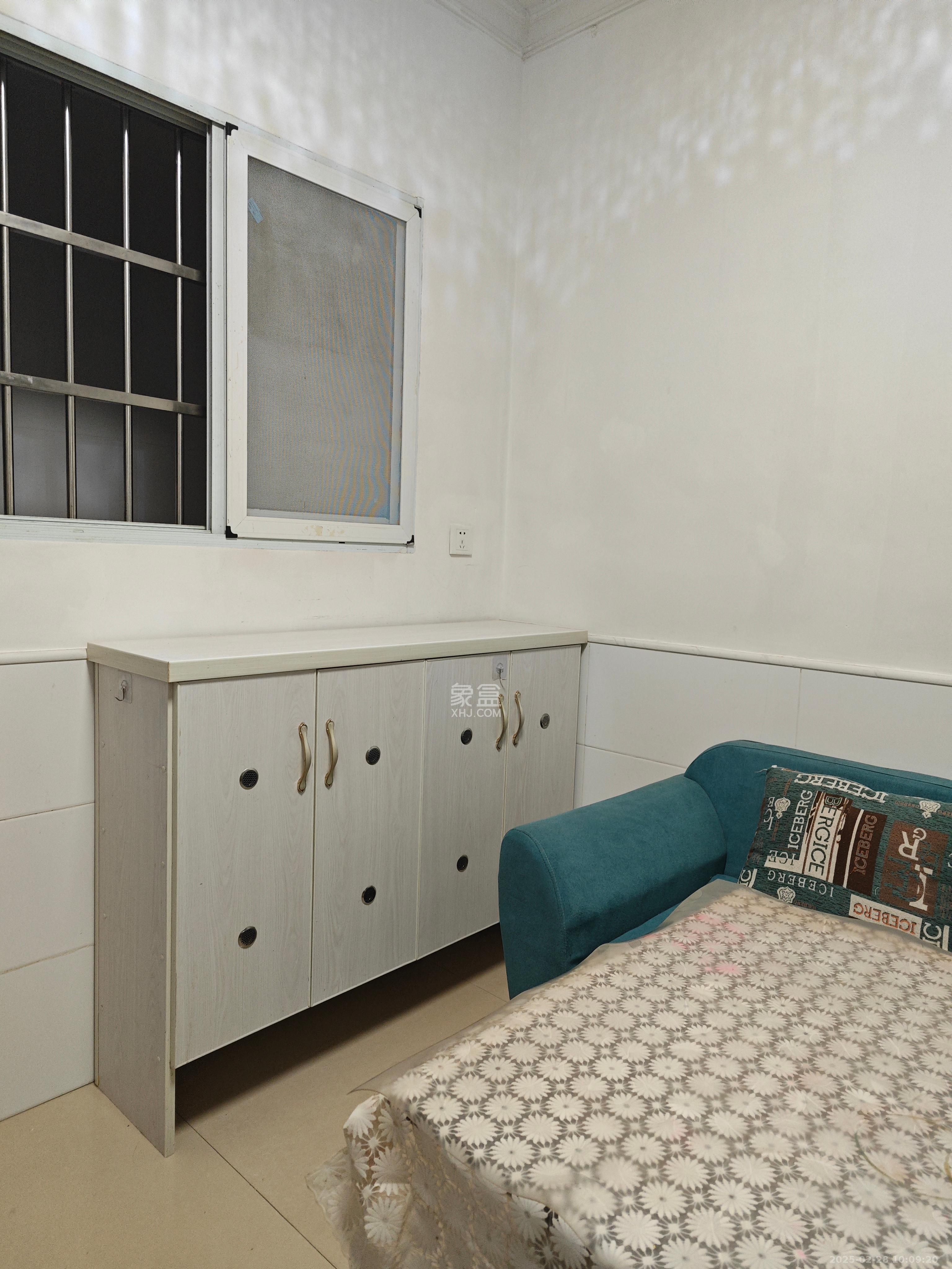 和康园小区 1室1厅1卫 900.0元/月 和康园小区 1室1厅1卫 900.0元/月室内图