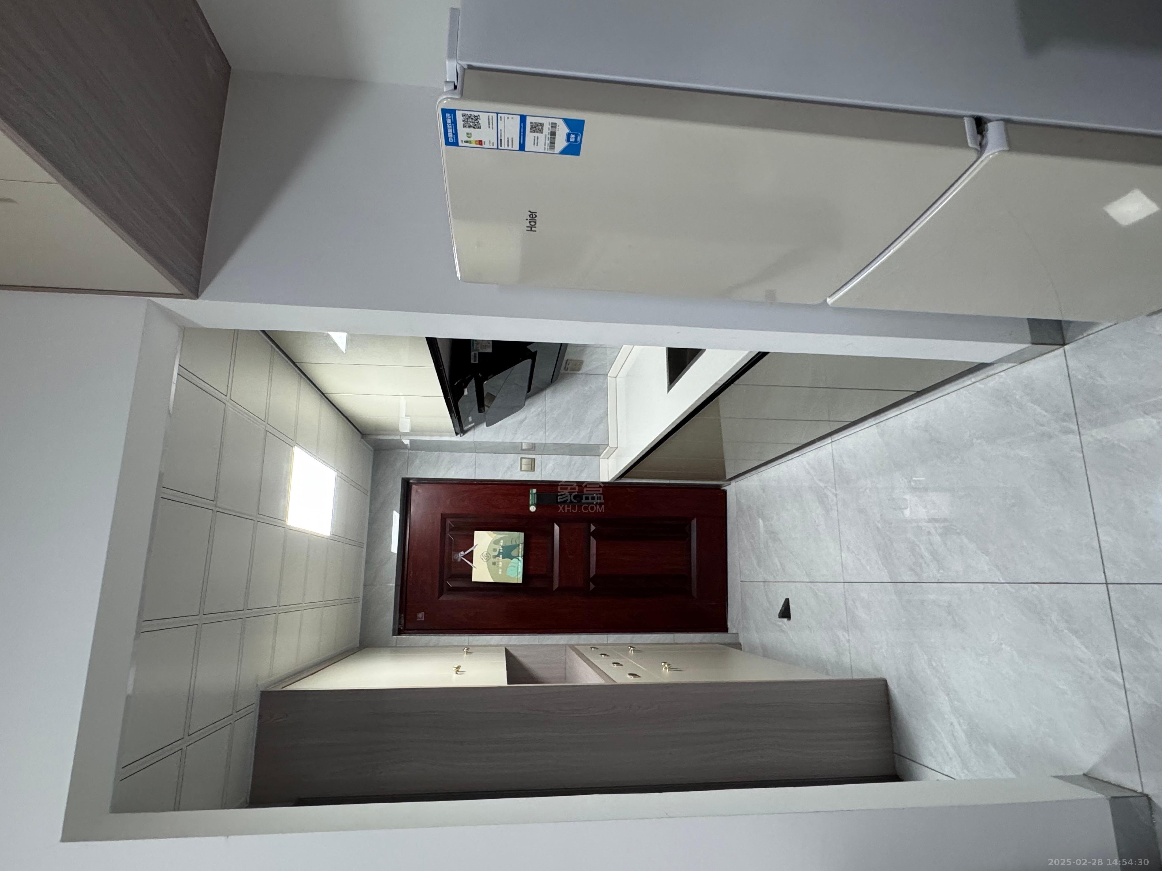 经世龙城 1室1厅1卫 1300.0元/月 经世龙城 1室1厅1卫 1300.0元/月室内图