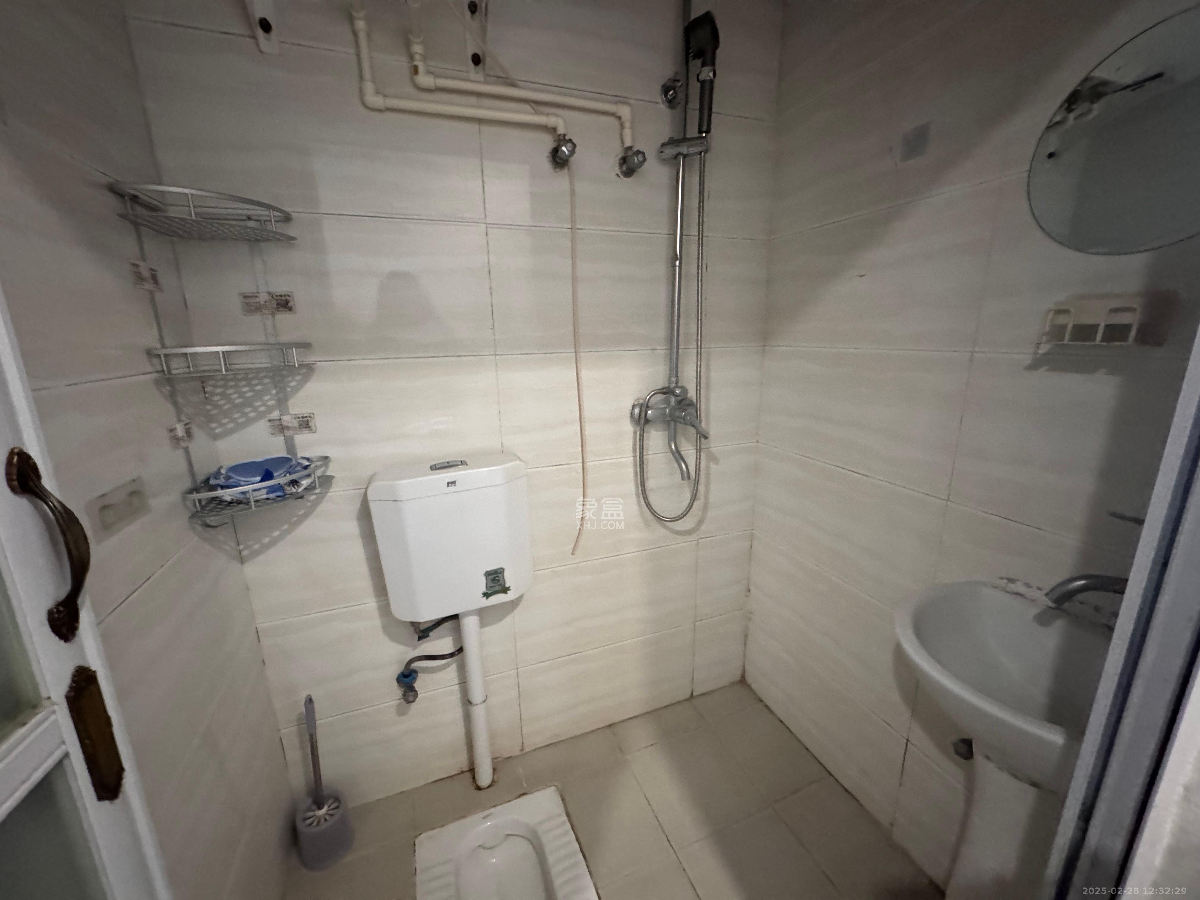 叠彩兰亭 1室1厅1卫 1200.0元/月 叠彩兰亭 1室1厅1卫 1200.0元/月室内图