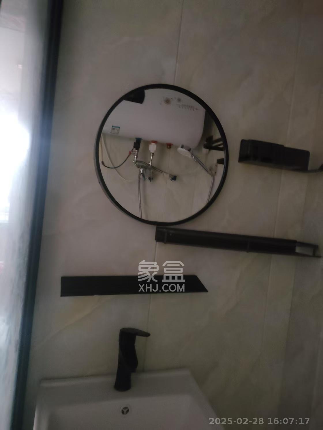 松雅安置小区 1室1厅1卫 950.0元/月 松雅安置小区 1室1厅1卫 950.0元/月室内图