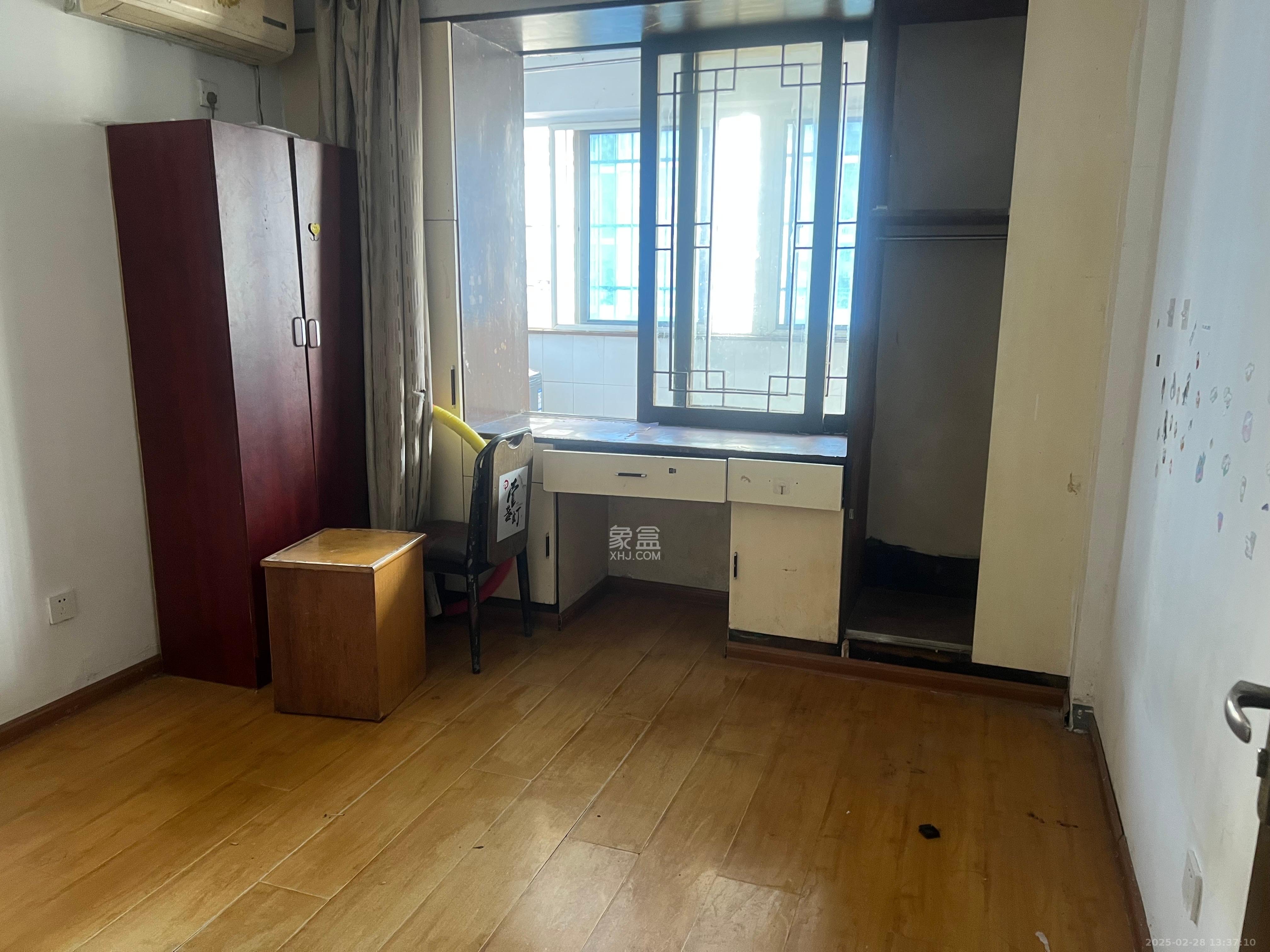 新世界商贸城 3室2厅2卫 4000.0元/月 新世界商贸城 3室2厅2卫 4000.0元/月室内图