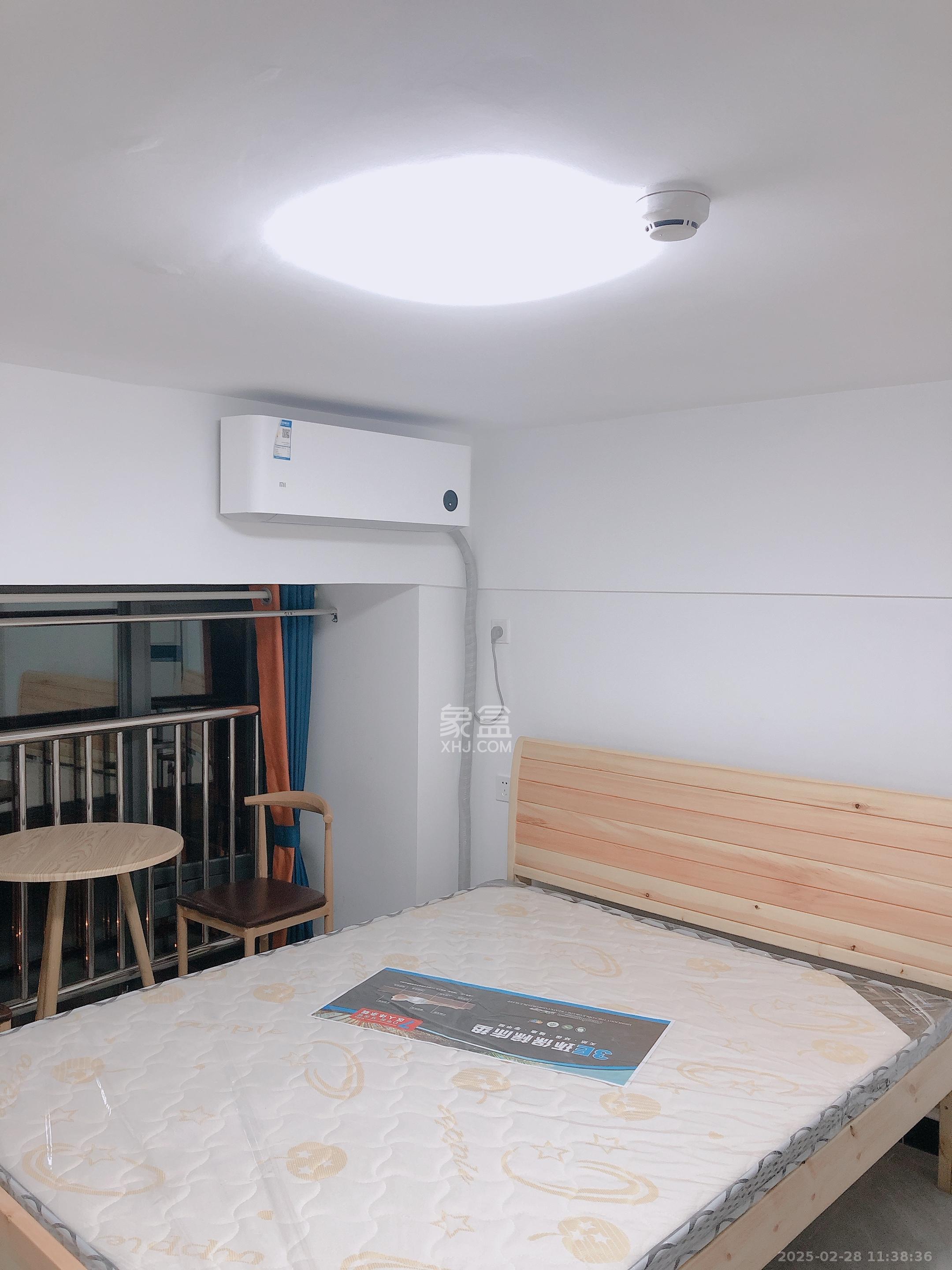 龙湖湘江星座(祺鑫星座公寓) 1室1厅2卫 1200.0元/月 龙湖湘江星座(祺鑫星座公寓) 1室1厅2卫 1200.0元/月室内图