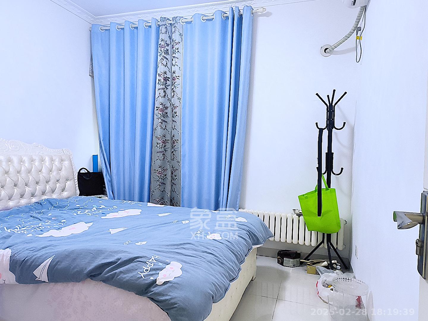 怡海星城 3室1厅1卫 2100.0元/月 怡海星城 3室1厅1卫 2100.0元/月室内图