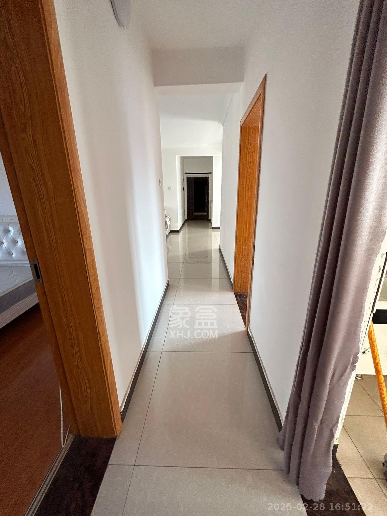 五矿紫湖香醍 4室2厅2卫 2300.0元/月 五矿紫湖香醍 4室2厅2卫 2300.0元/月室内图