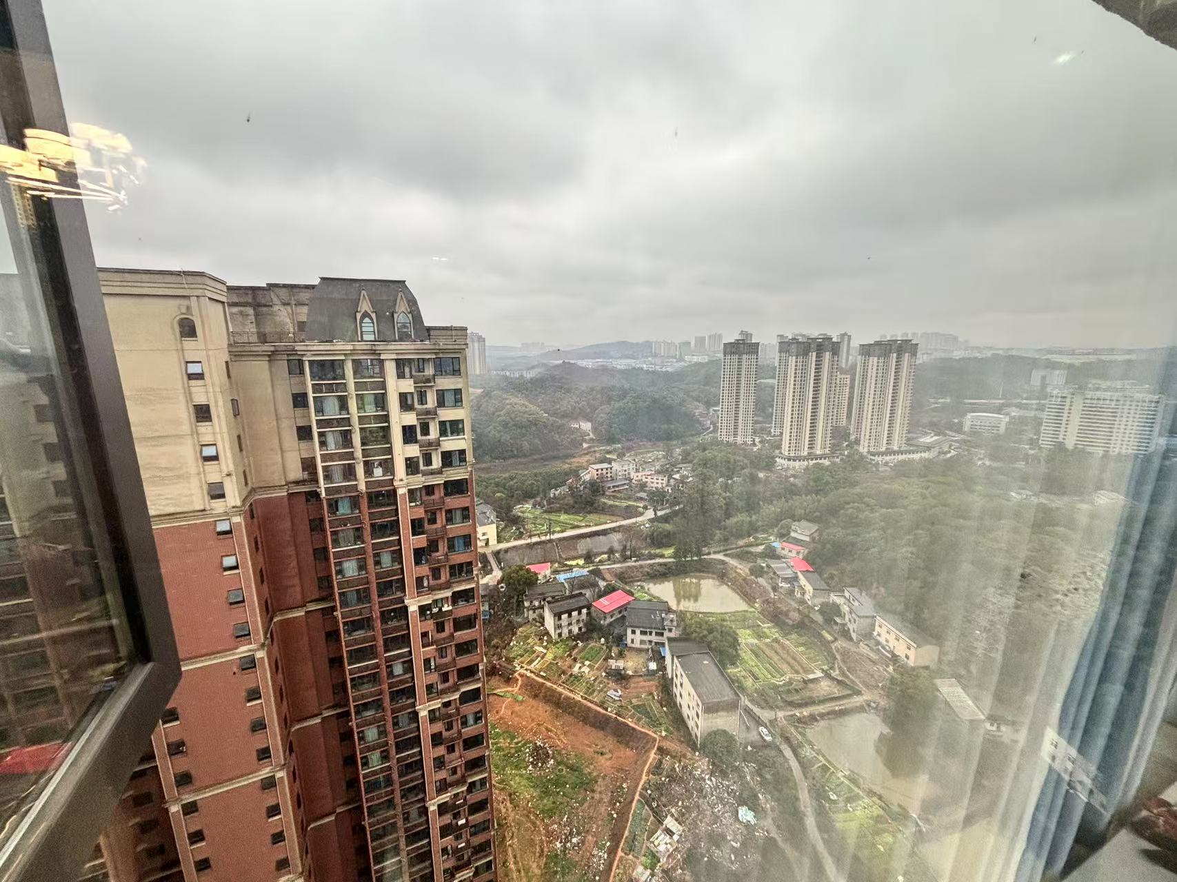 翡翠公园（北大资源）  3室2厅2卫   66.80万室内图