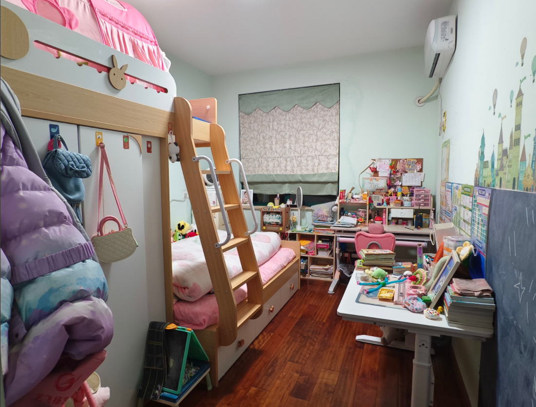 尚格名城花好悦园4期  4室2厅2卫    79.8万 尚格名城花好悦园4期  4室2厅2卫    79.8万室内图