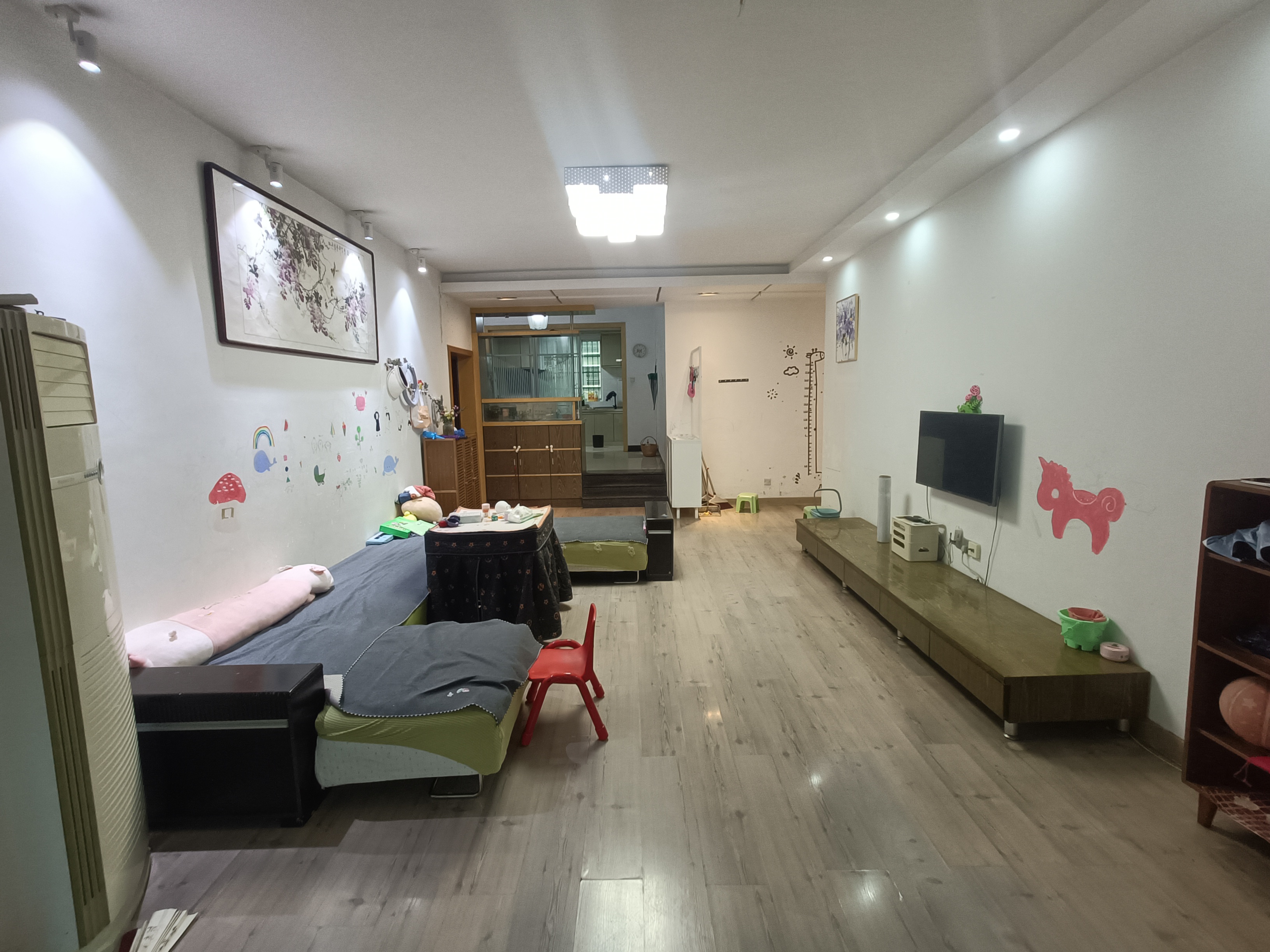 熹悦花都 4室2厅2卫 52.0万 熹悦花都 4室2厅2卫 52.0万室内图