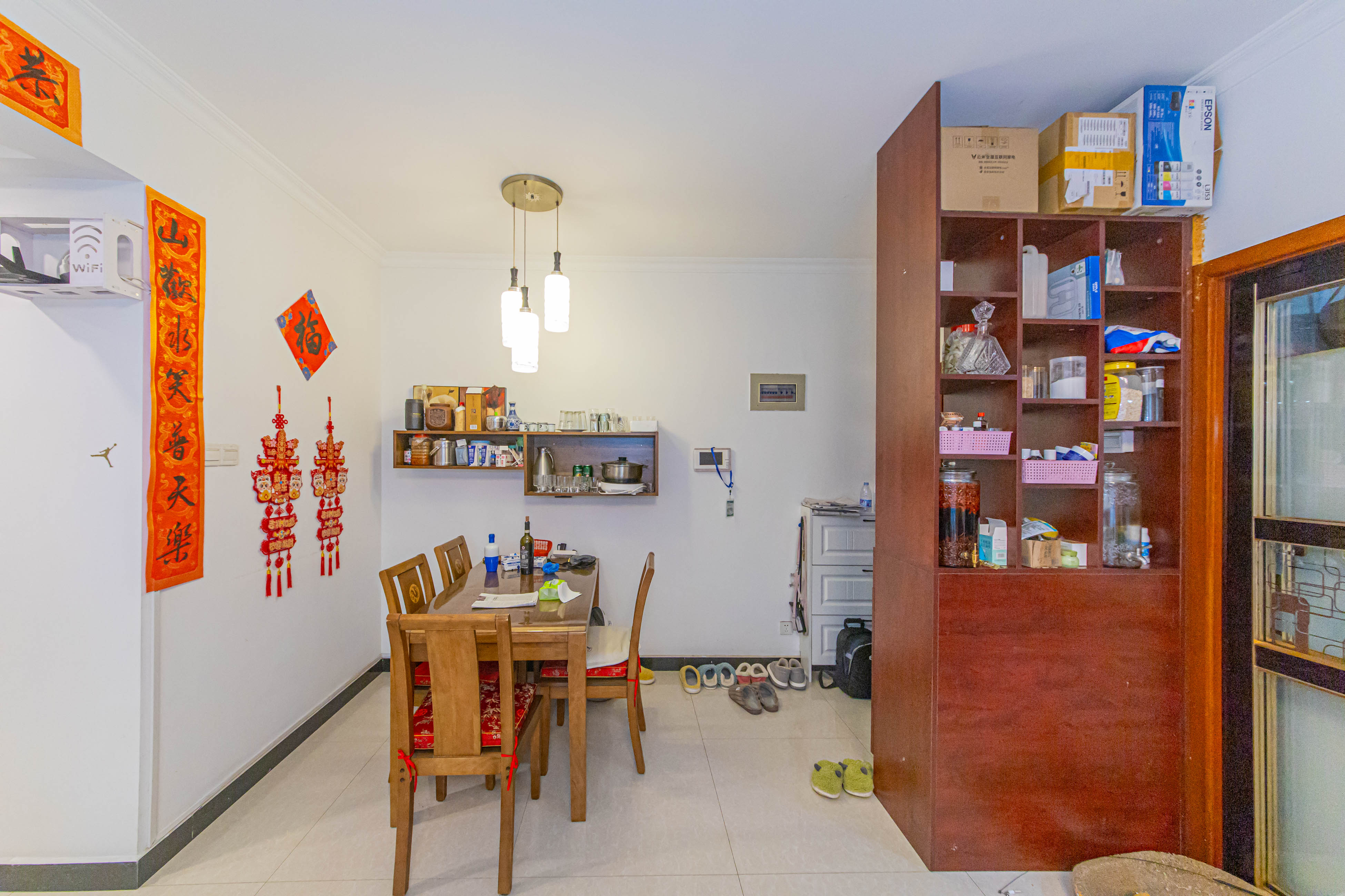 中信文化广场(中信新城二期)  3室2厅1卫    59.9万 中信文化广场(中信新城二期)  3室2厅1卫    59.9万客厅