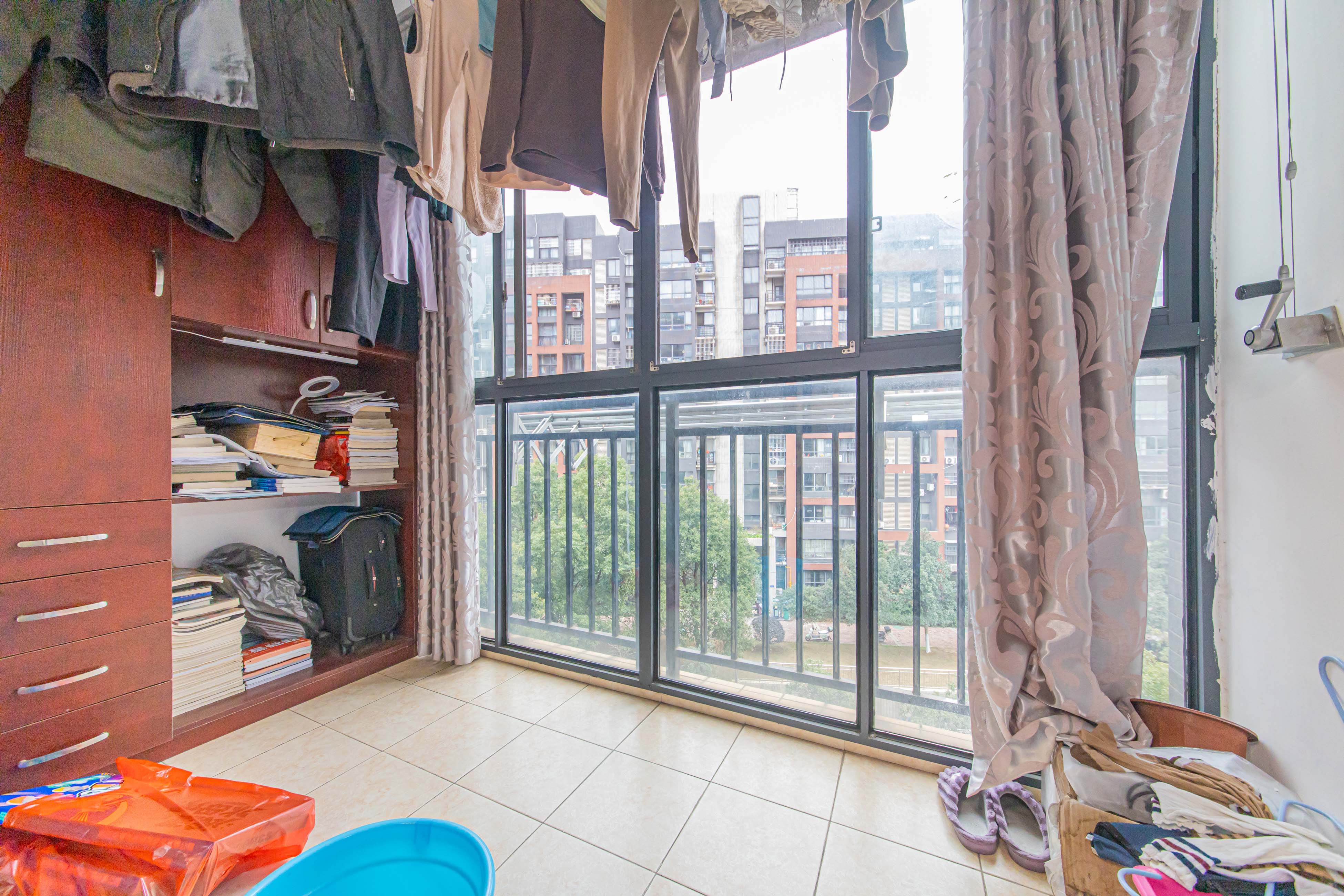 中信文化广场(中信新城二期)  3室2厅1卫    59.9万 中信文化广场(中信新城二期)  3室2厅1卫    59.9万阳台