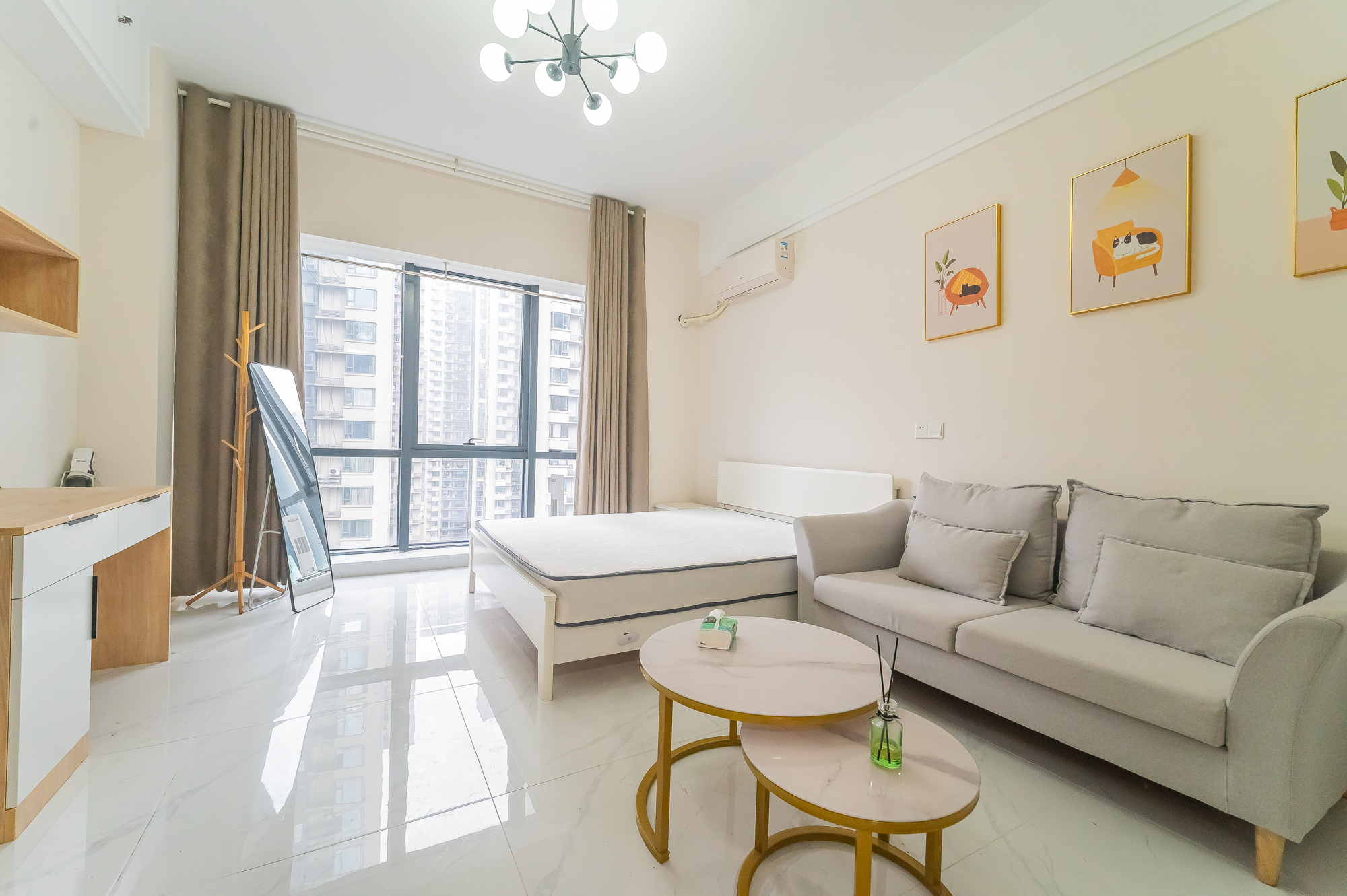 中建悦和城  1室0厅1卫    45.0万 中建悦和城  1室0厅1卫    45.0万客厅