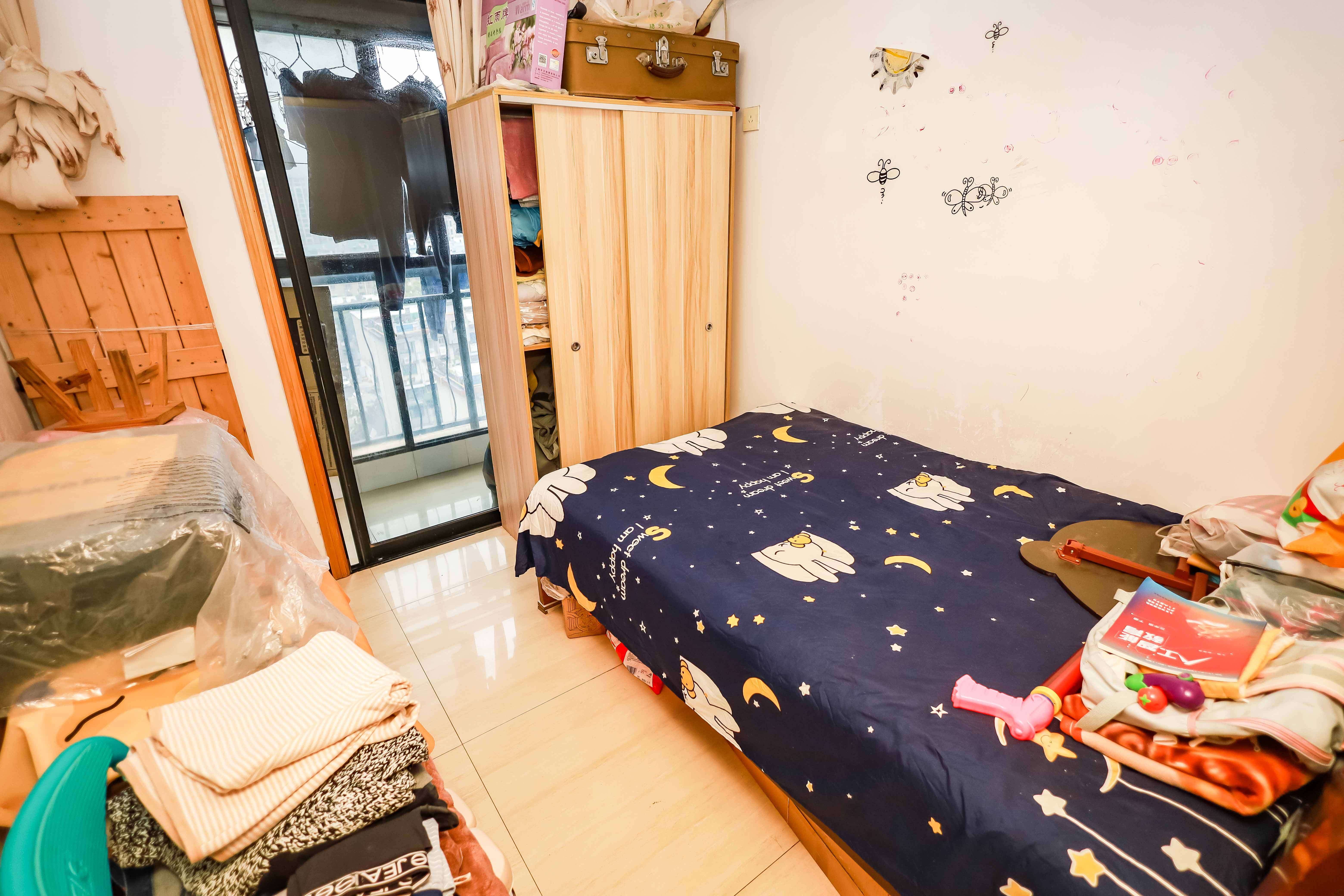 永祺西京  3室2厅2卫   136.00万卧室