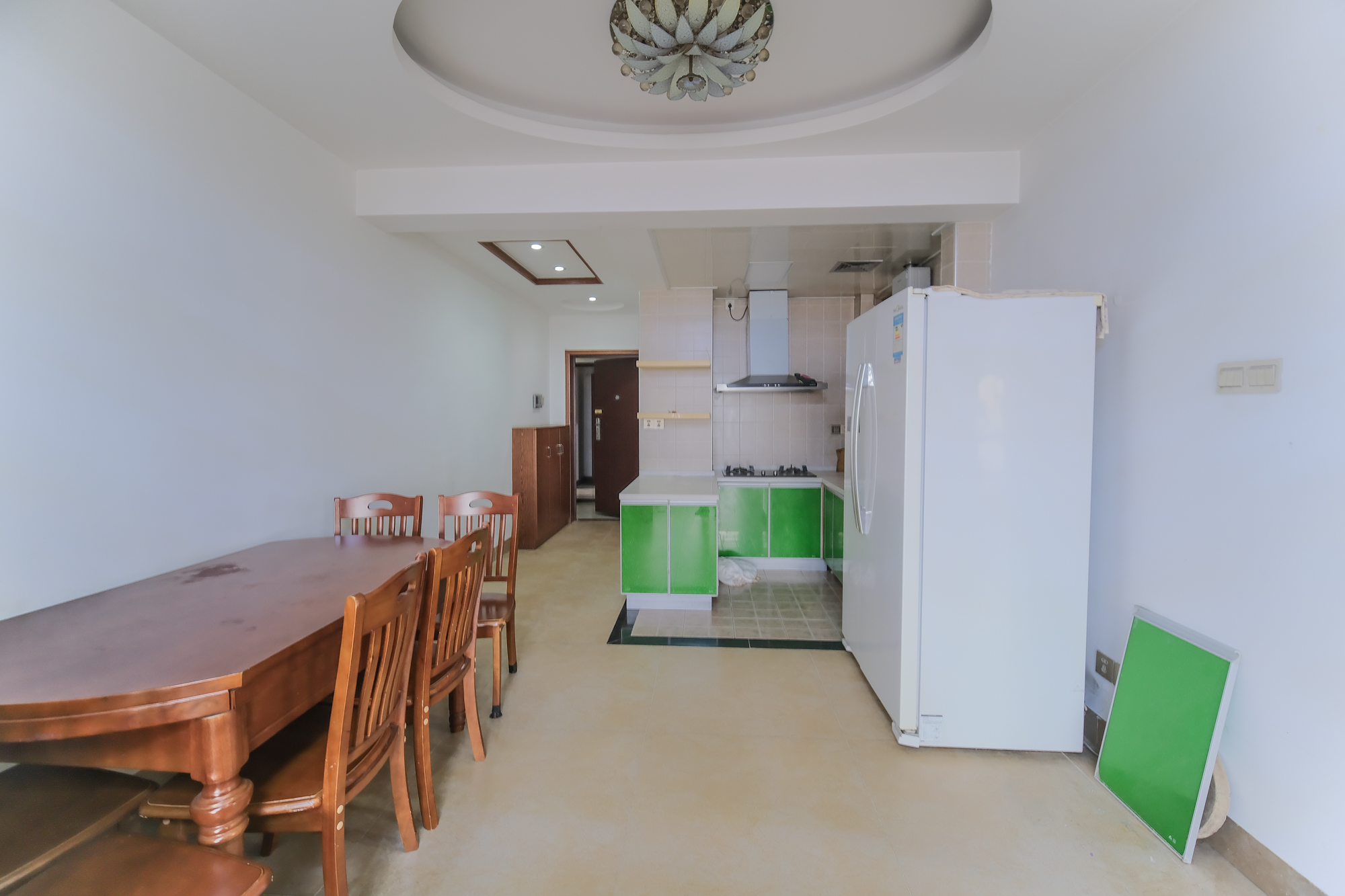 花样年华  3室2厅1卫    56.0万 花样年华  3室2厅1卫    56.0万客厅