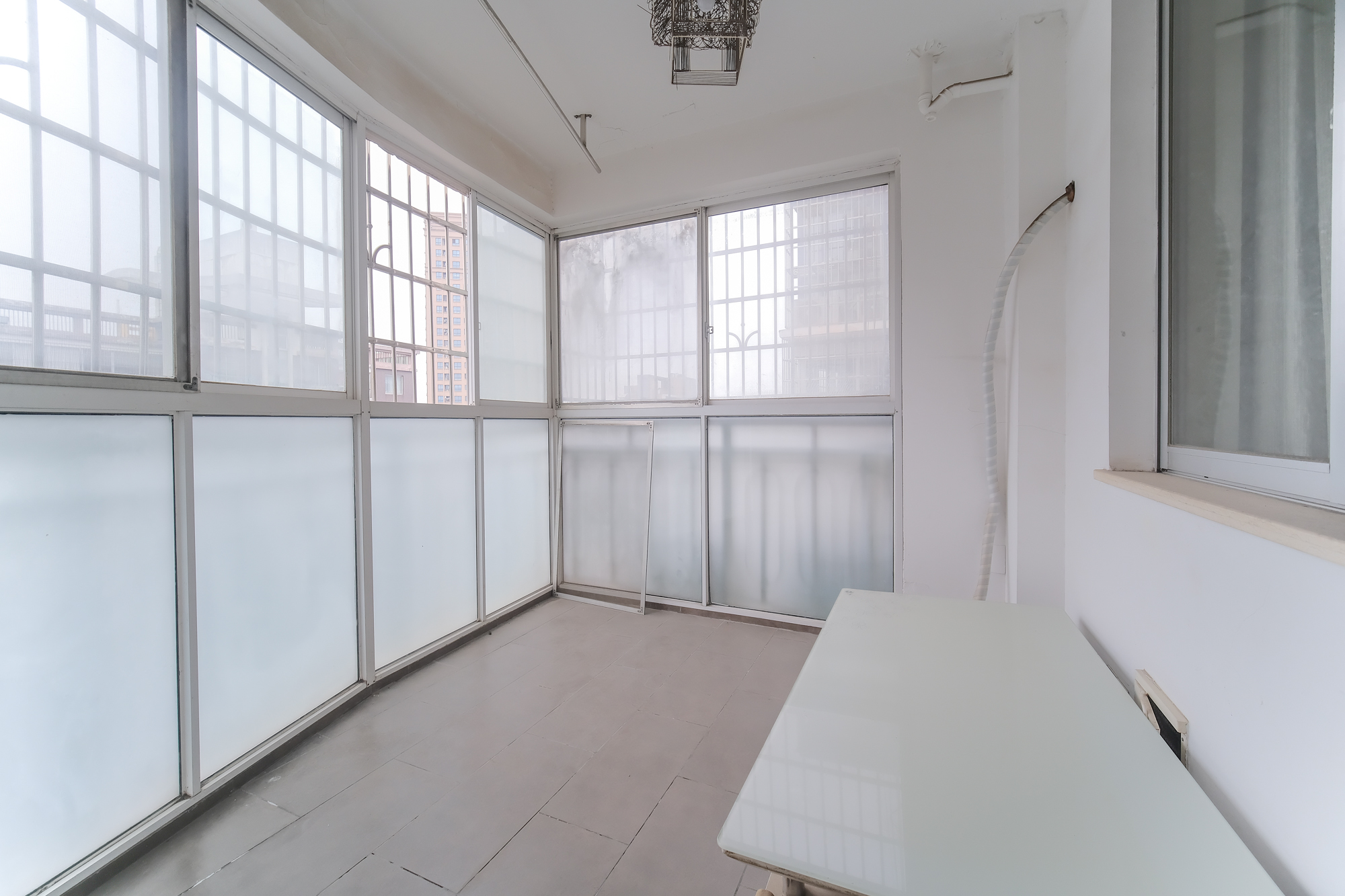 红树湾  3室2厅2卫    65.0万 红树湾  3室2厅2卫    65.0万阳台