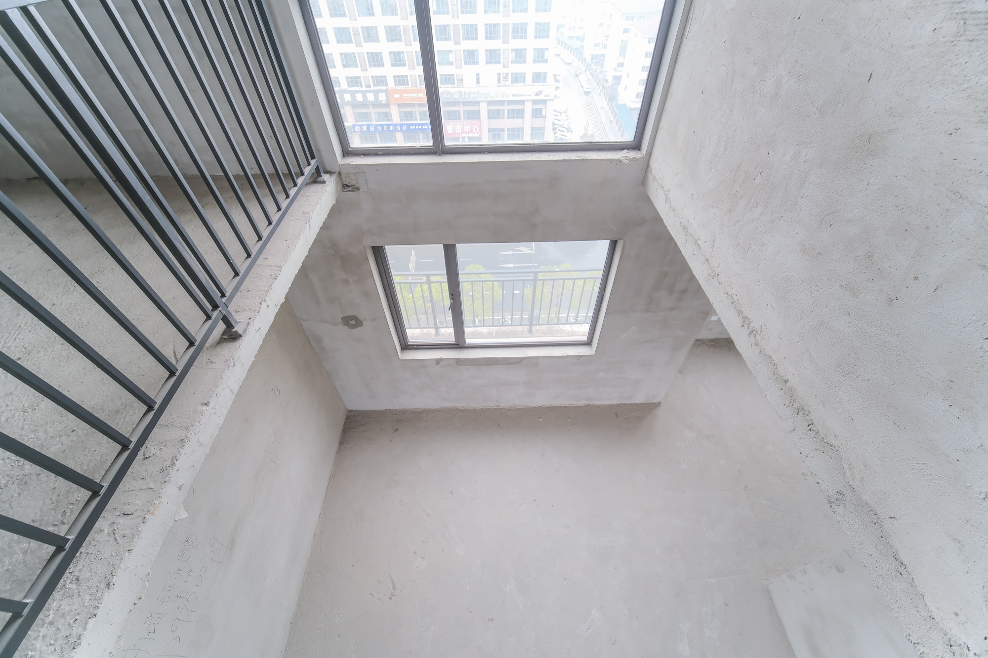 合能枫丹新里  6室2厅2卫    260.0万 合能枫丹新里  6室2厅2卫    260.0万其他