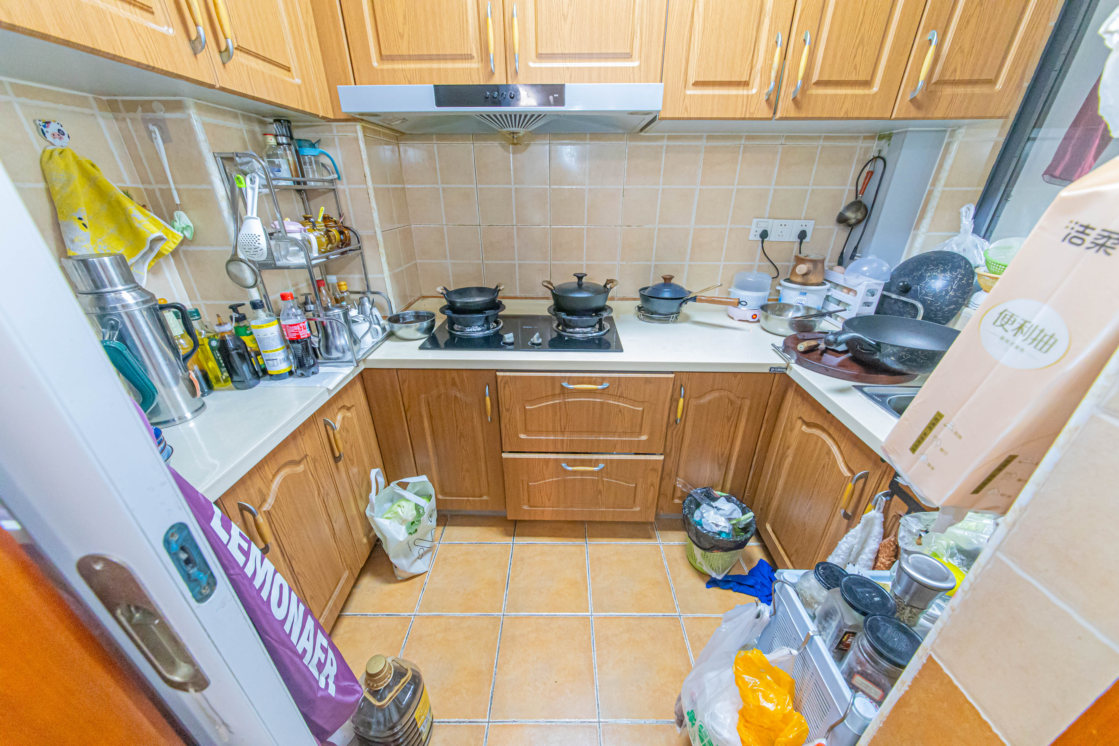 中建芙蓉嘉苑 3室2厅1卫 85.0万 中建芙蓉嘉苑 3室2厅1卫 85.0万厨房