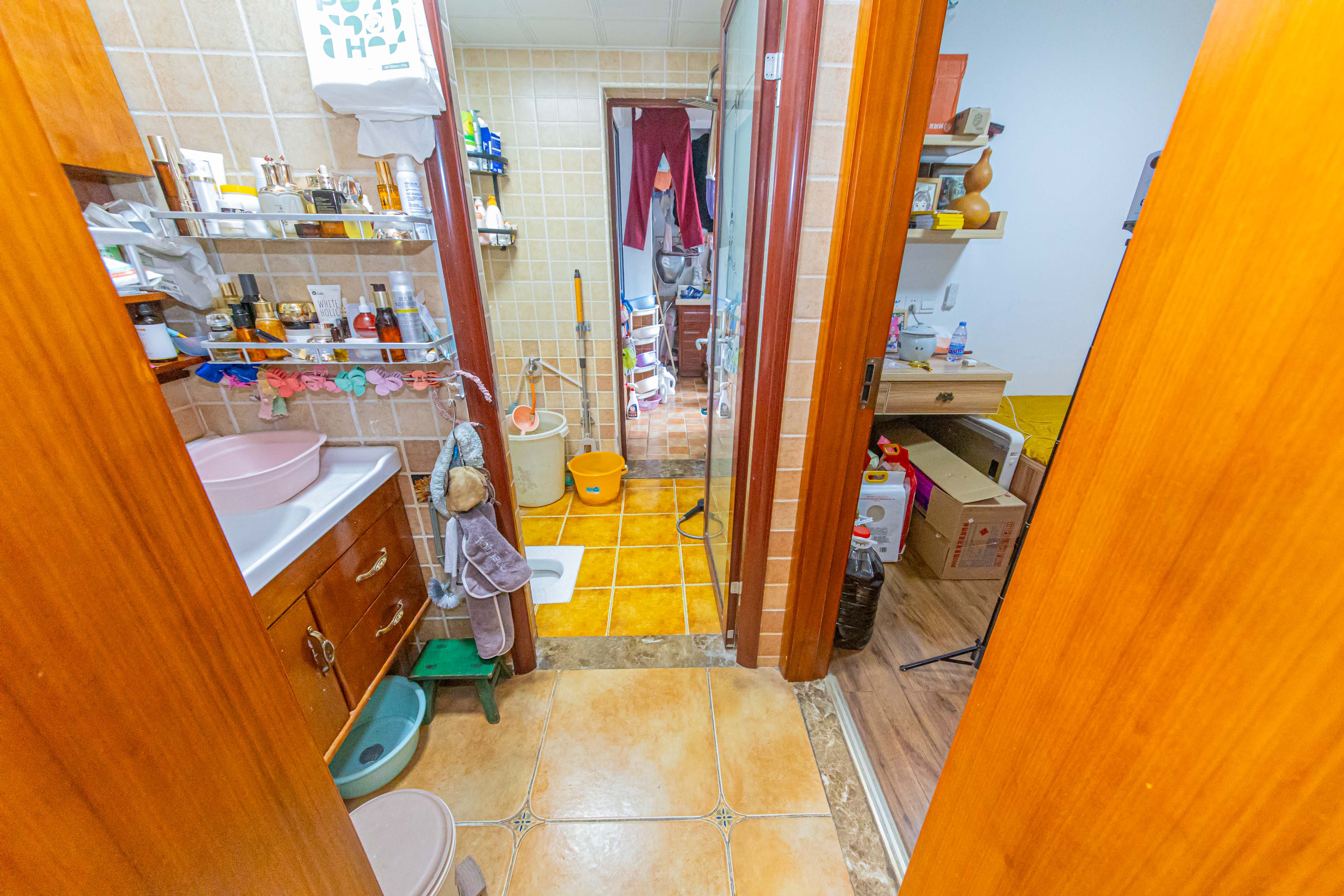 中建芙蓉嘉苑 3室2厅1卫 85.0万 中建芙蓉嘉苑 3室2厅1卫 85.0万卫生间