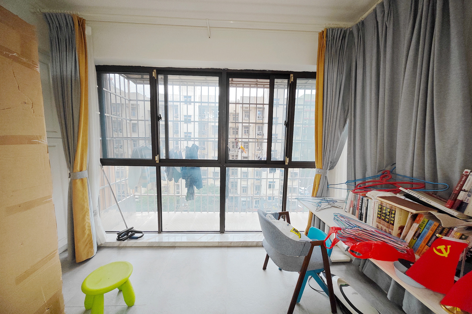 芒果天地(芒果雅苑)  3室2厅1卫    100.0万阳台