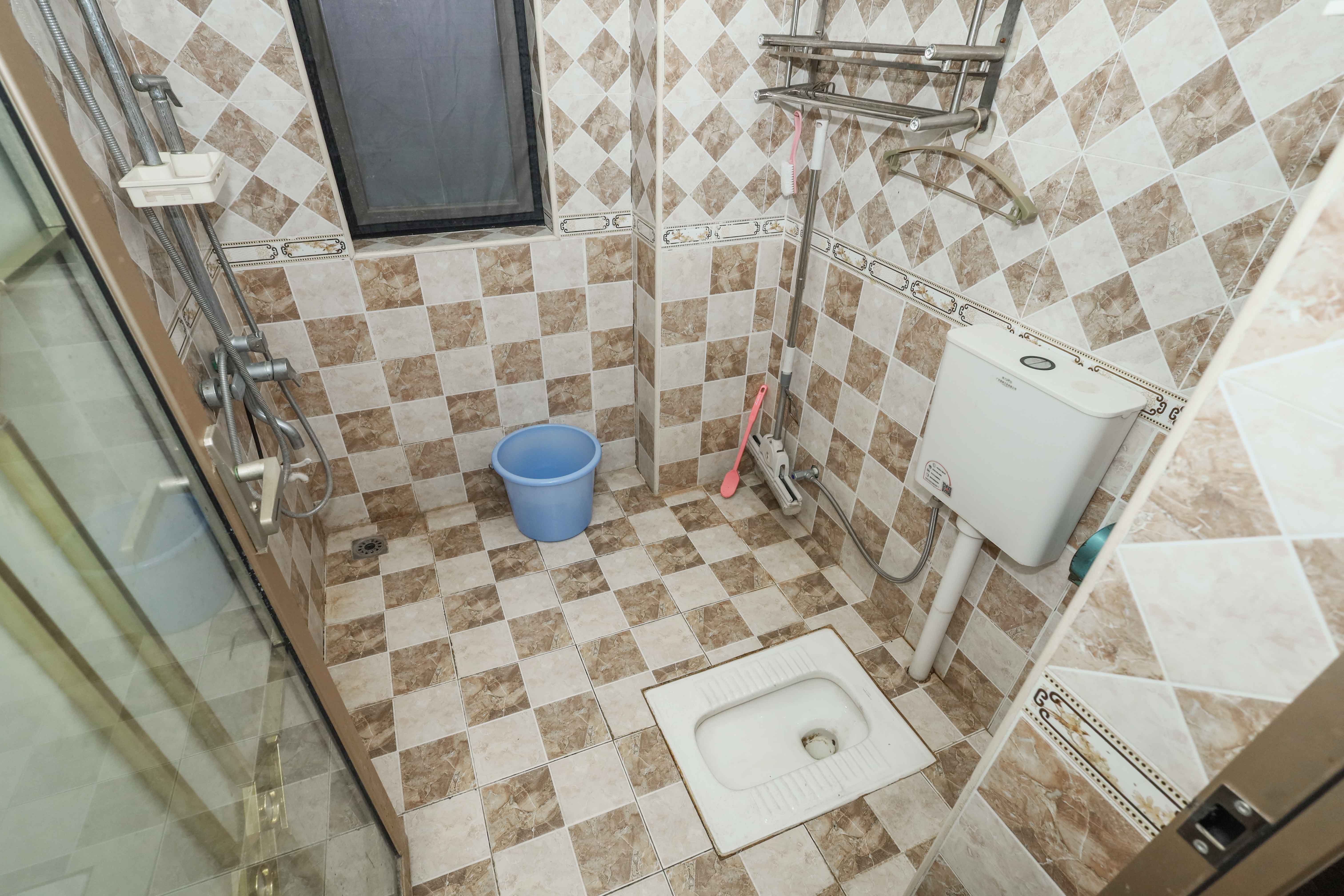 梅溪湖合能璞丽 3室2厅2卫 130.0万 梅溪湖合能璞丽 3室2厅2卫 130.0万卫生间