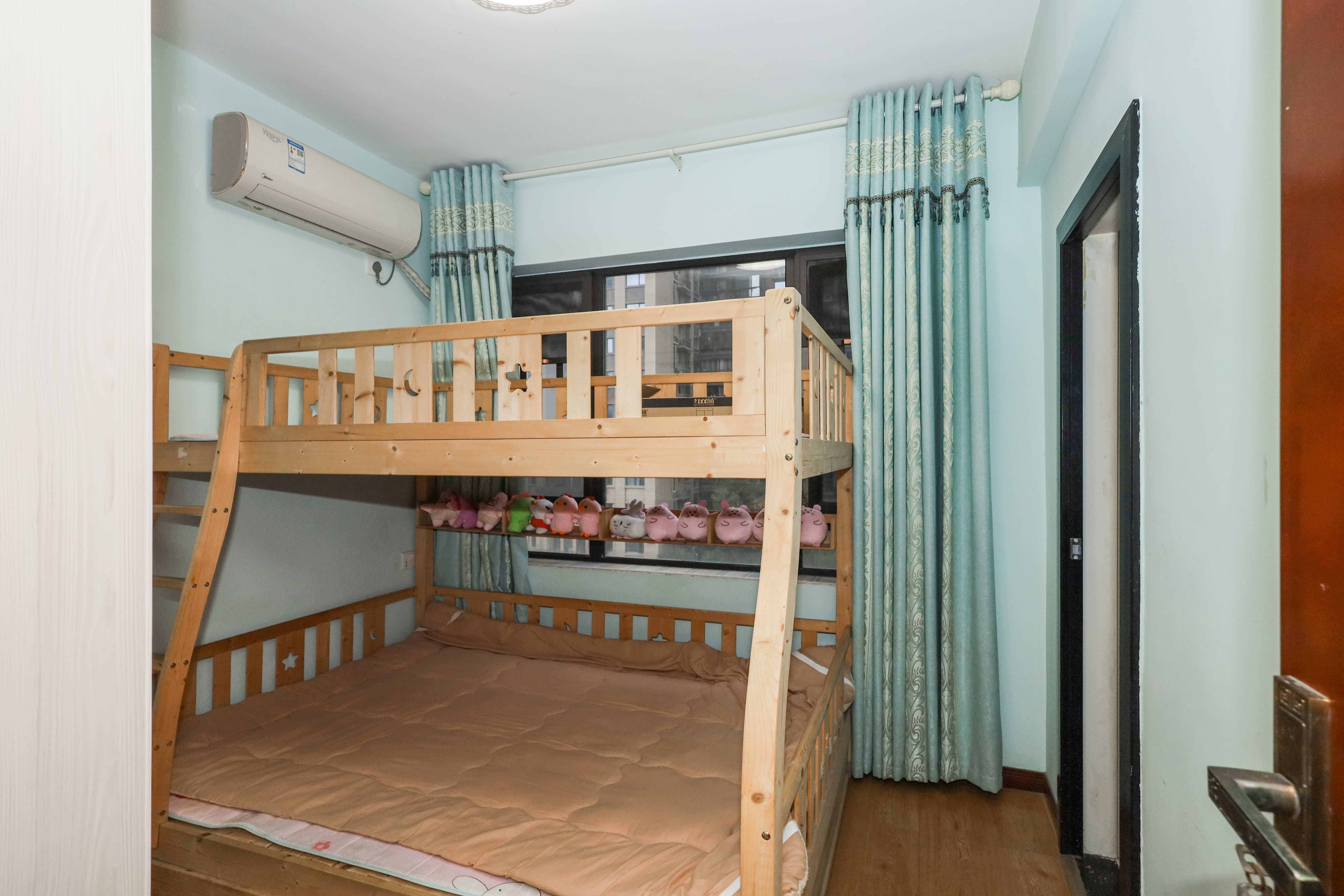 梅溪湖合能璞丽 3室2厅2卫 130.0万 梅溪湖合能璞丽 3室2厅2卫 130.0万卧室