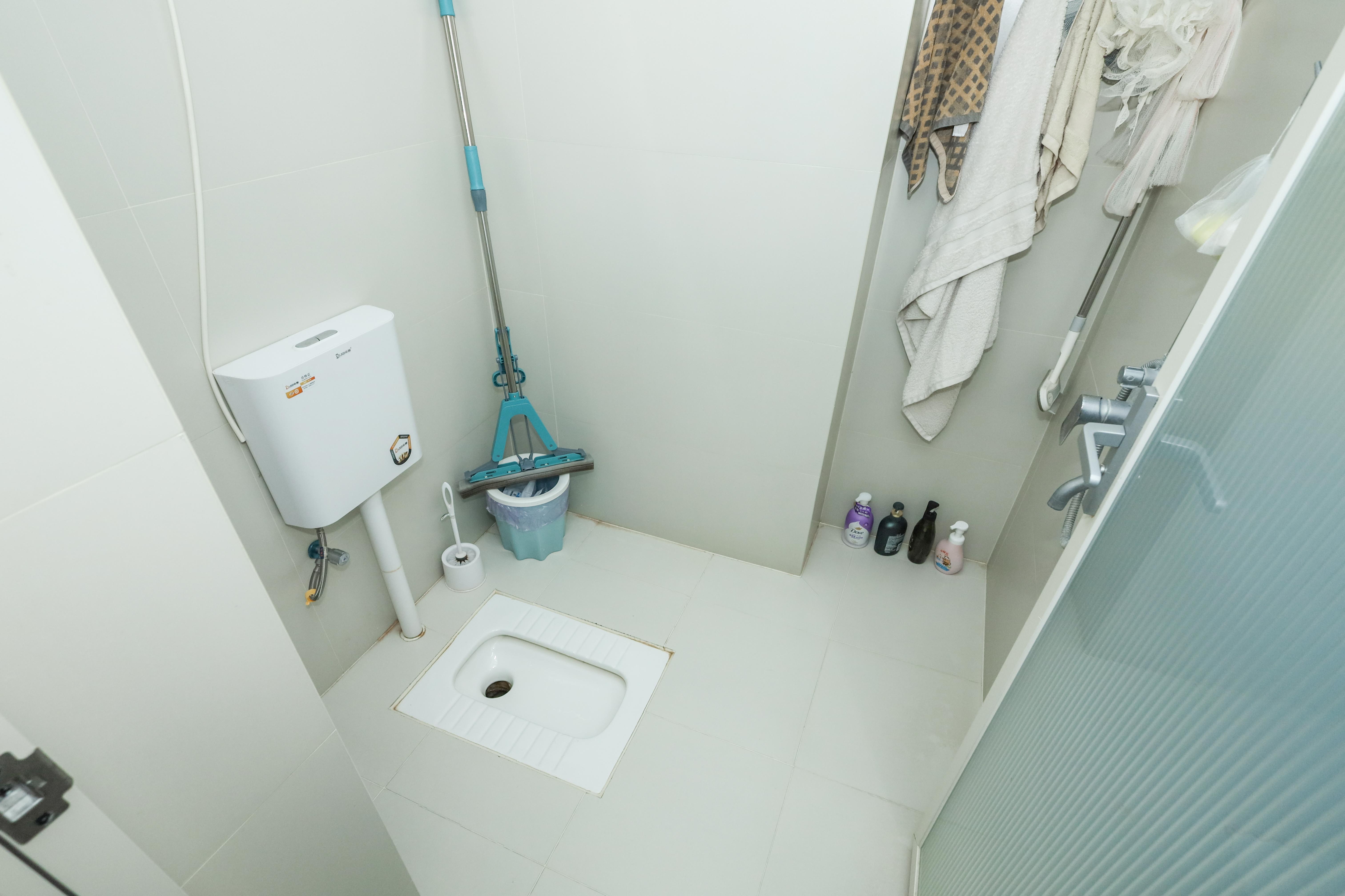 建发央著  2室2厅1卫   94.00万卫生间